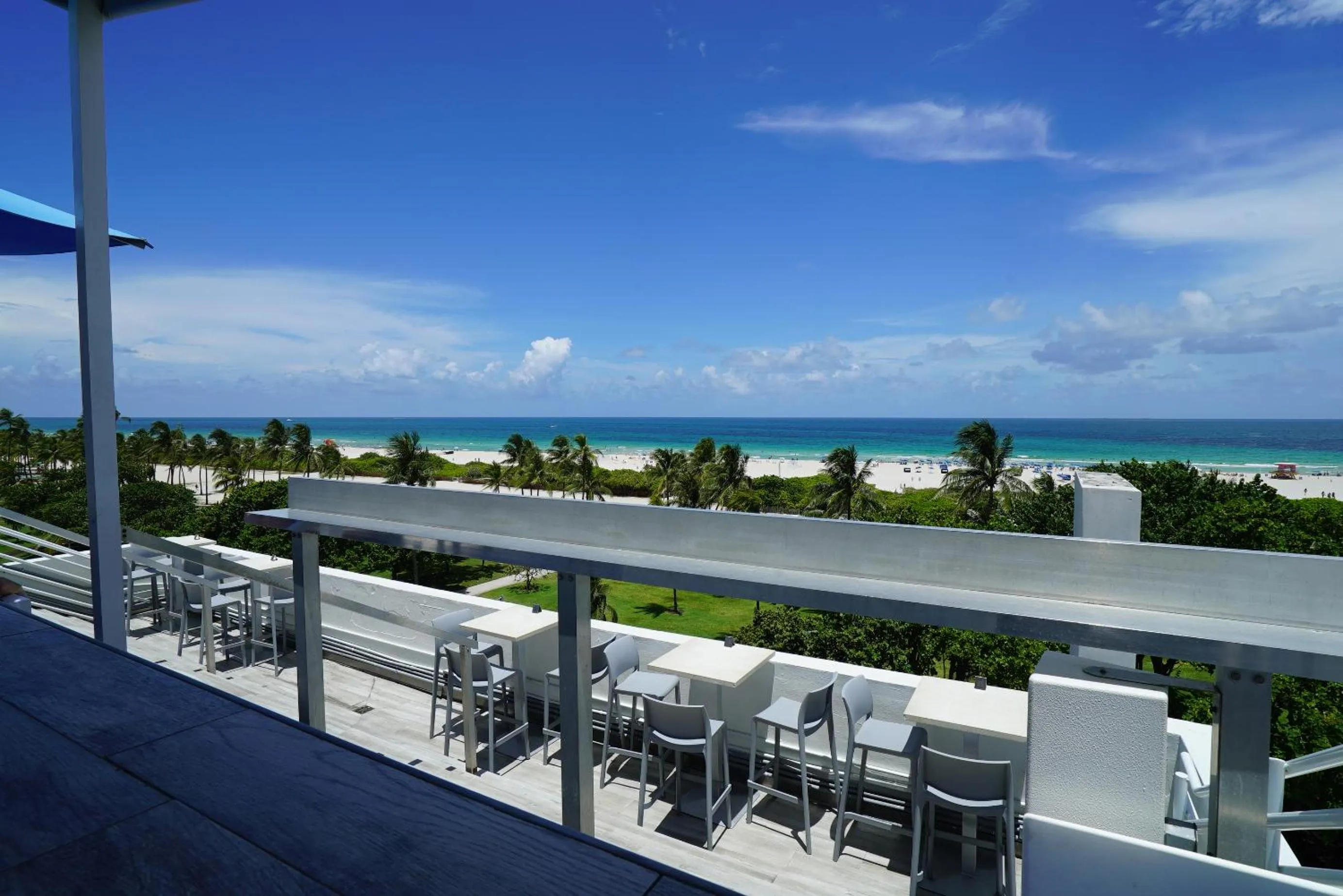 Lounge or bar in Deluxe apartments at the Congress