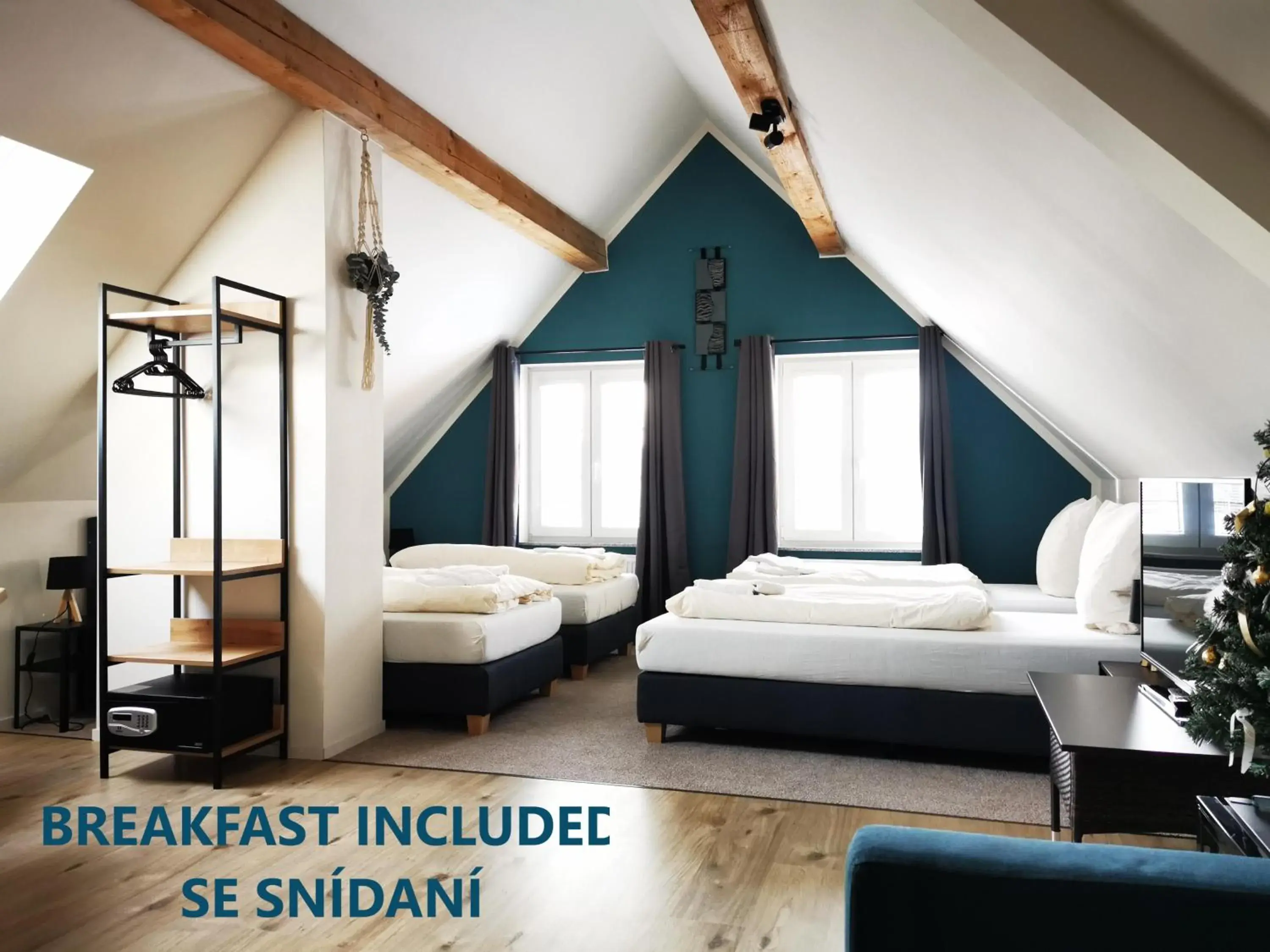 Deluxe Quadruple Room in Rock-inn Deluxe Quadruple Room in Rock-inn