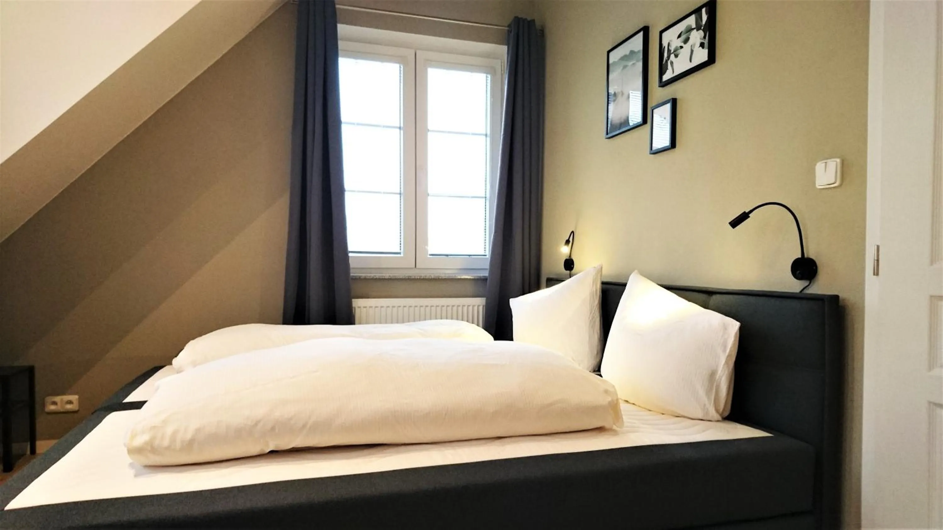 View (from property/room), Bed in Rock-inn