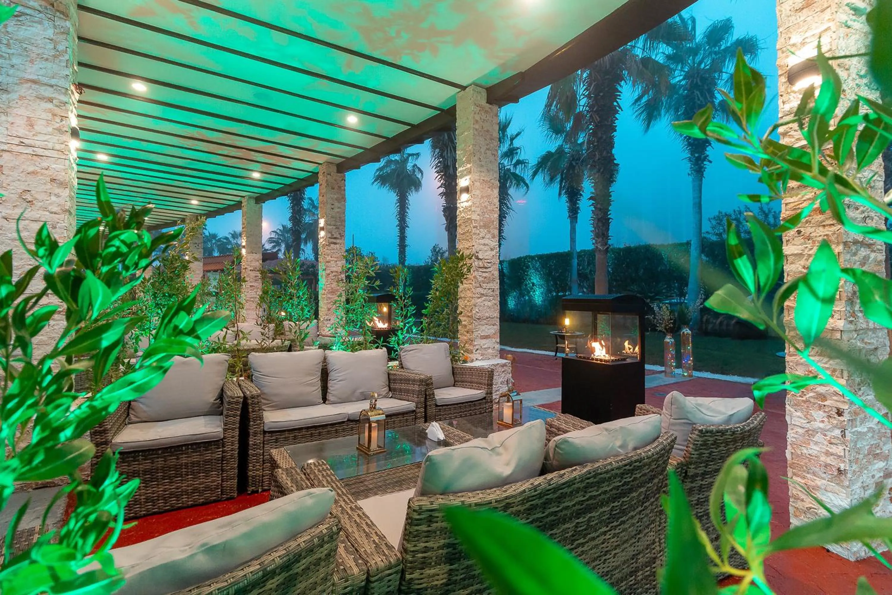 Restaurant/places to eat in Holiday Inn Kuwait by IHG