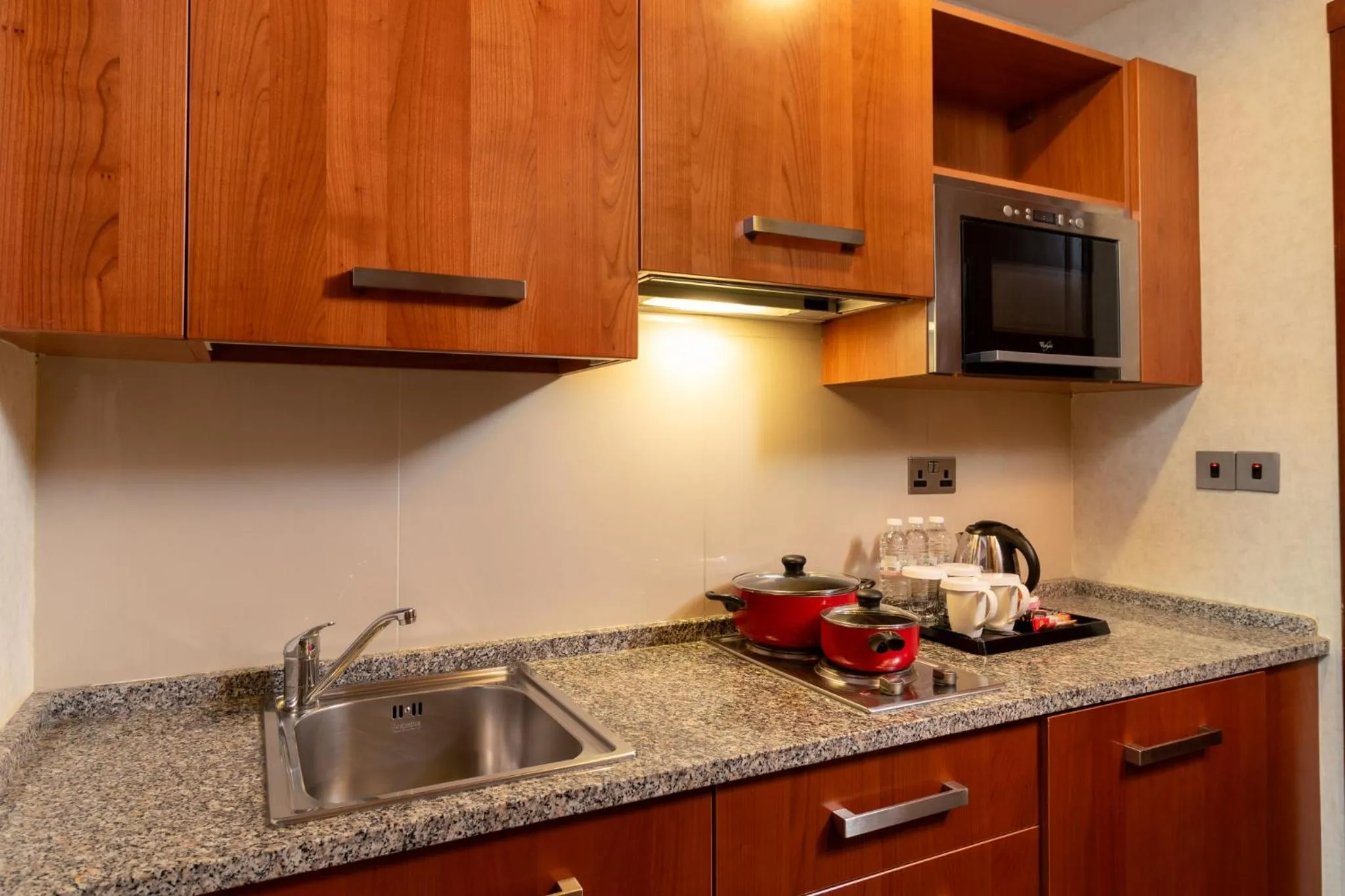 Photo of the whole room in Holiday Inn Kuwait by IHG