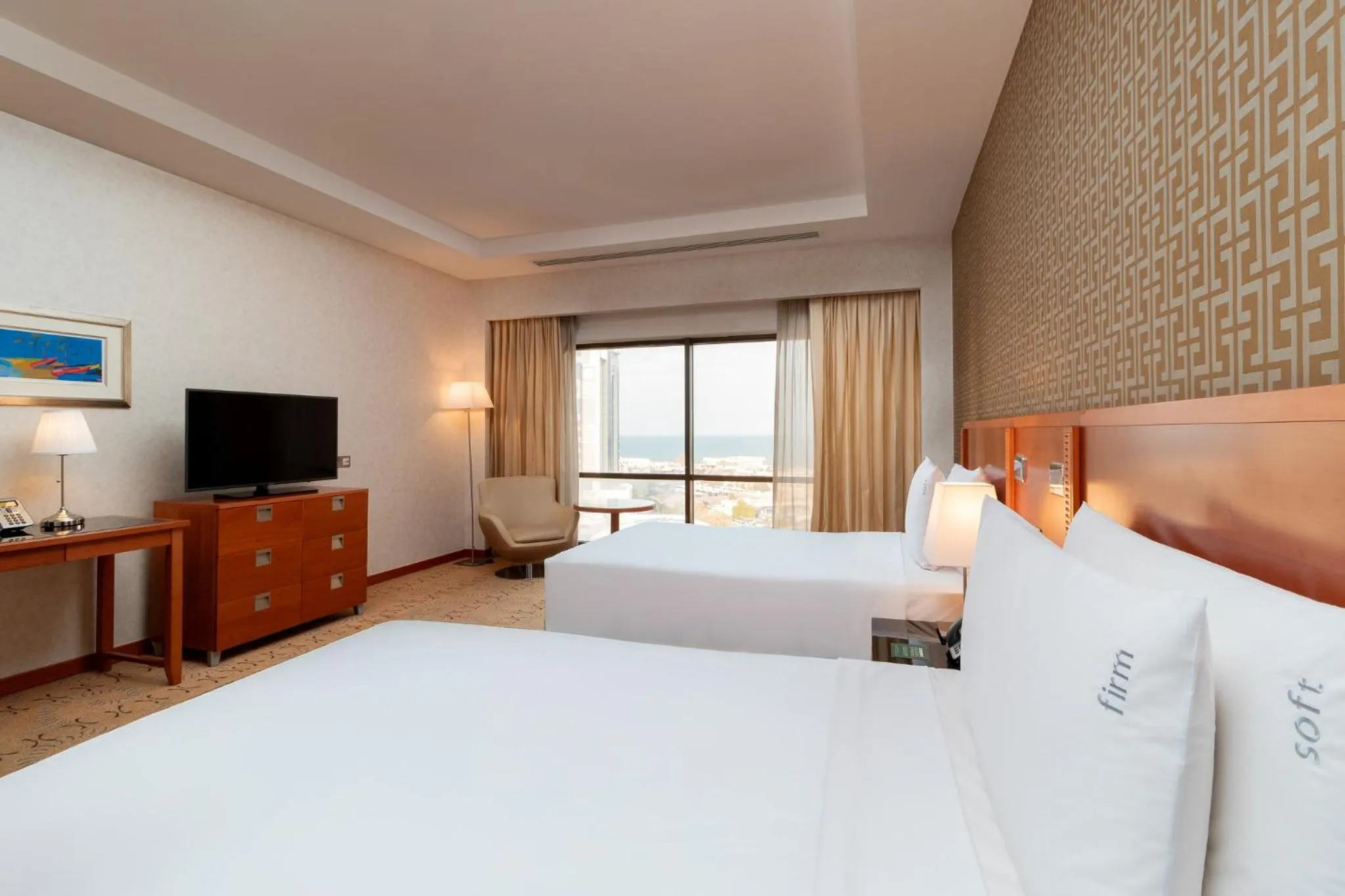 Photo of the whole room, Bed in Holiday Inn Kuwait by IHG