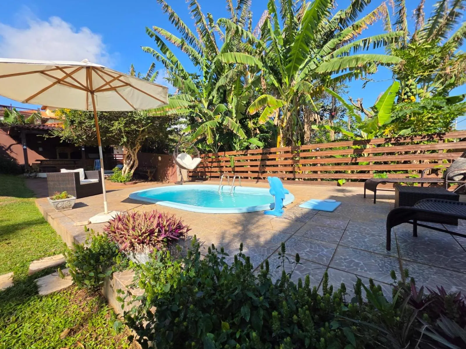 Patio in Namorada Brava Guest House