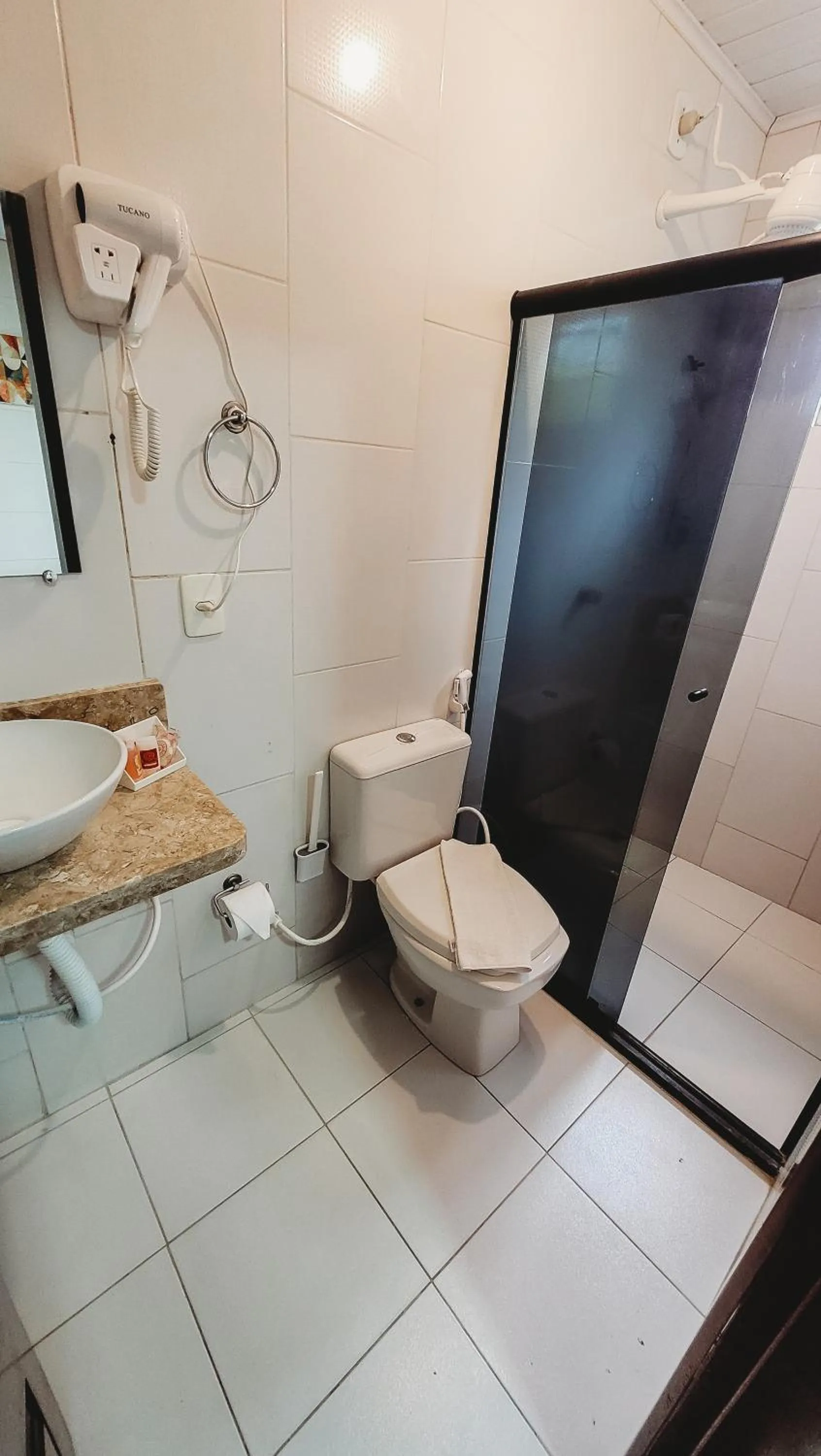 Shower in Pousada e Restaurante Tia Lita