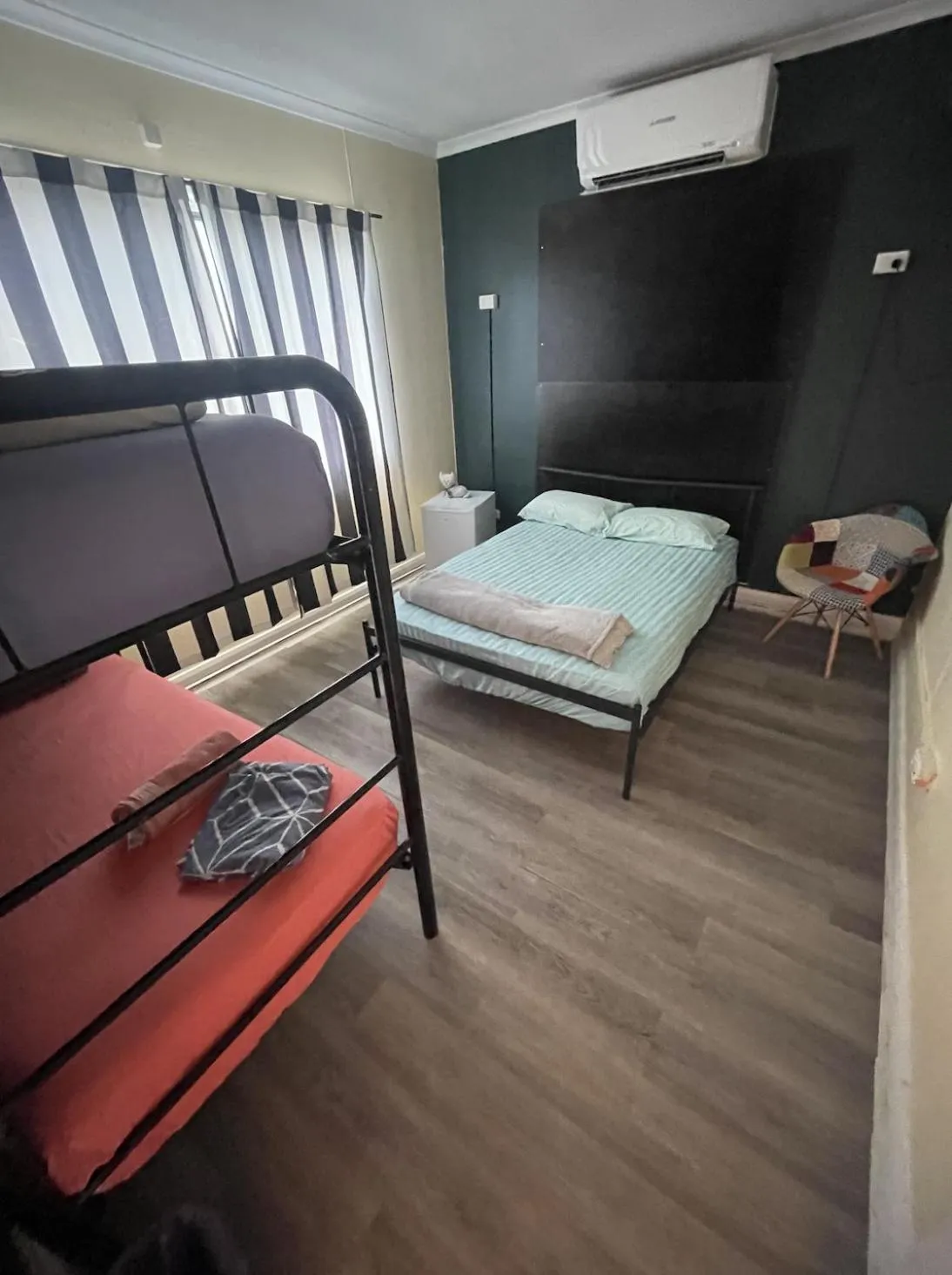 Bed in The Cozy Hostel - Motel