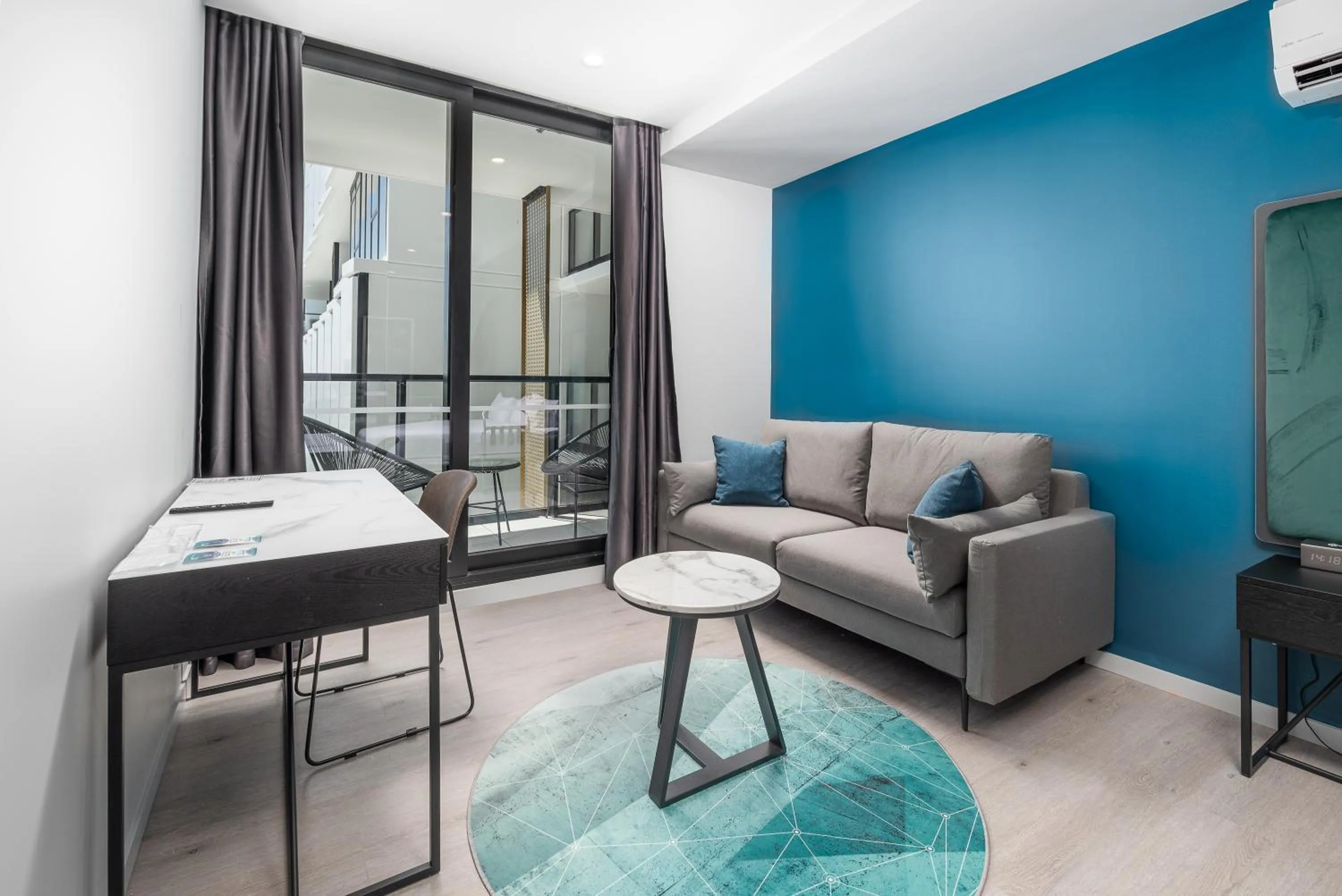 Seating area in Oros Hotel and Apartments