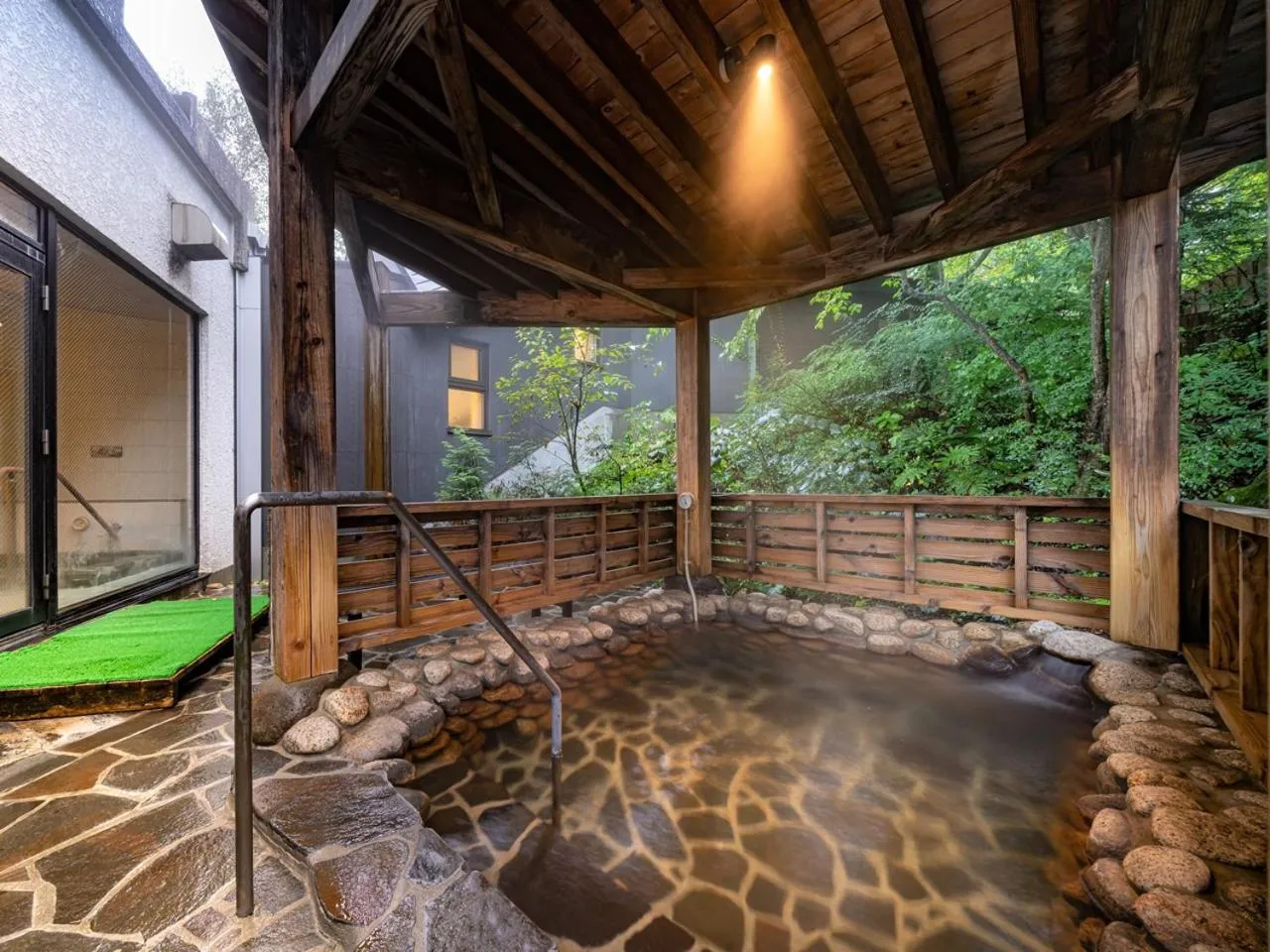 Open Air Bath in Apikogen Mori no Hotel