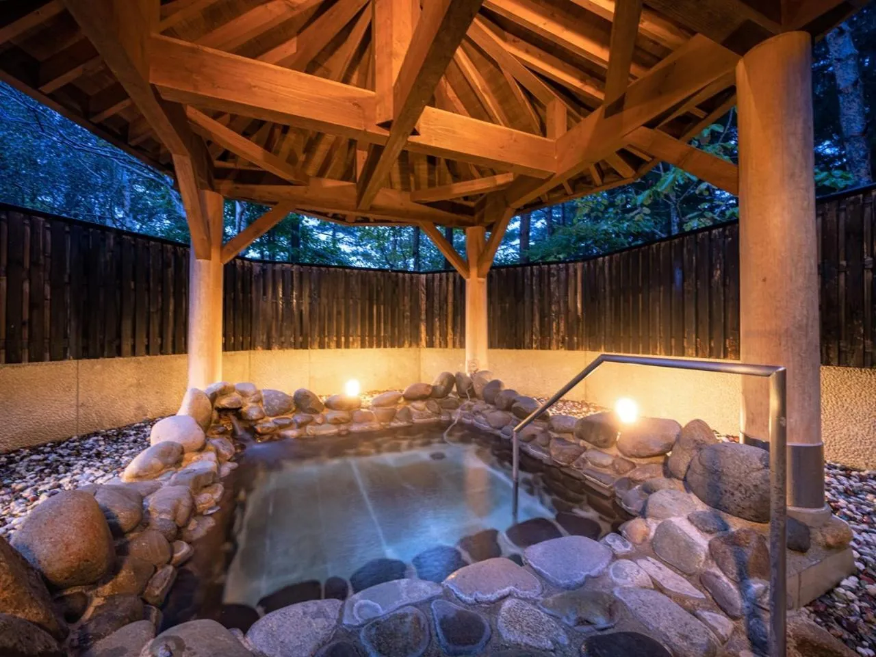 Open Air Bath in Apikogen Mori no Hotel