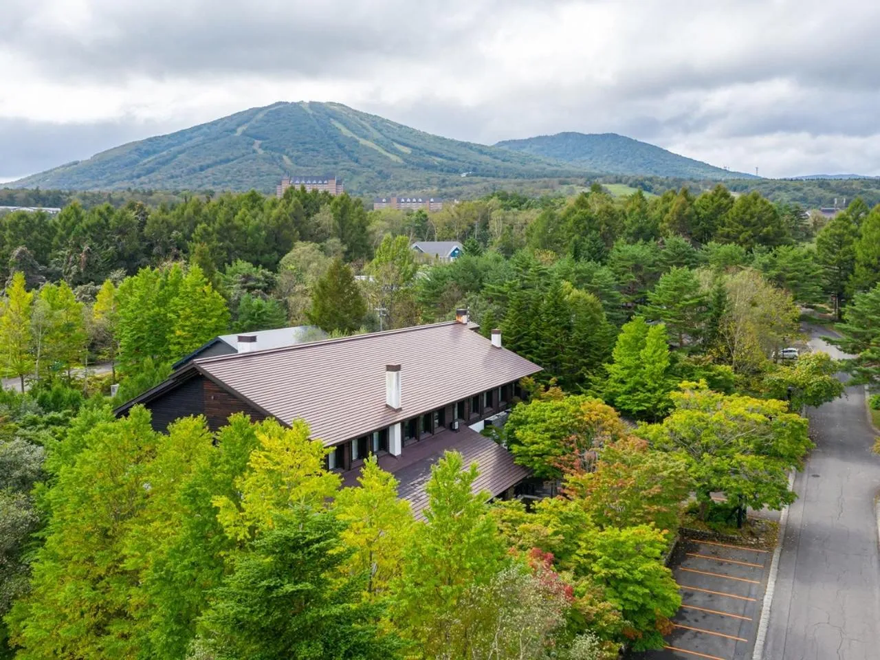 Property building in Apikogen Mori no Hotel