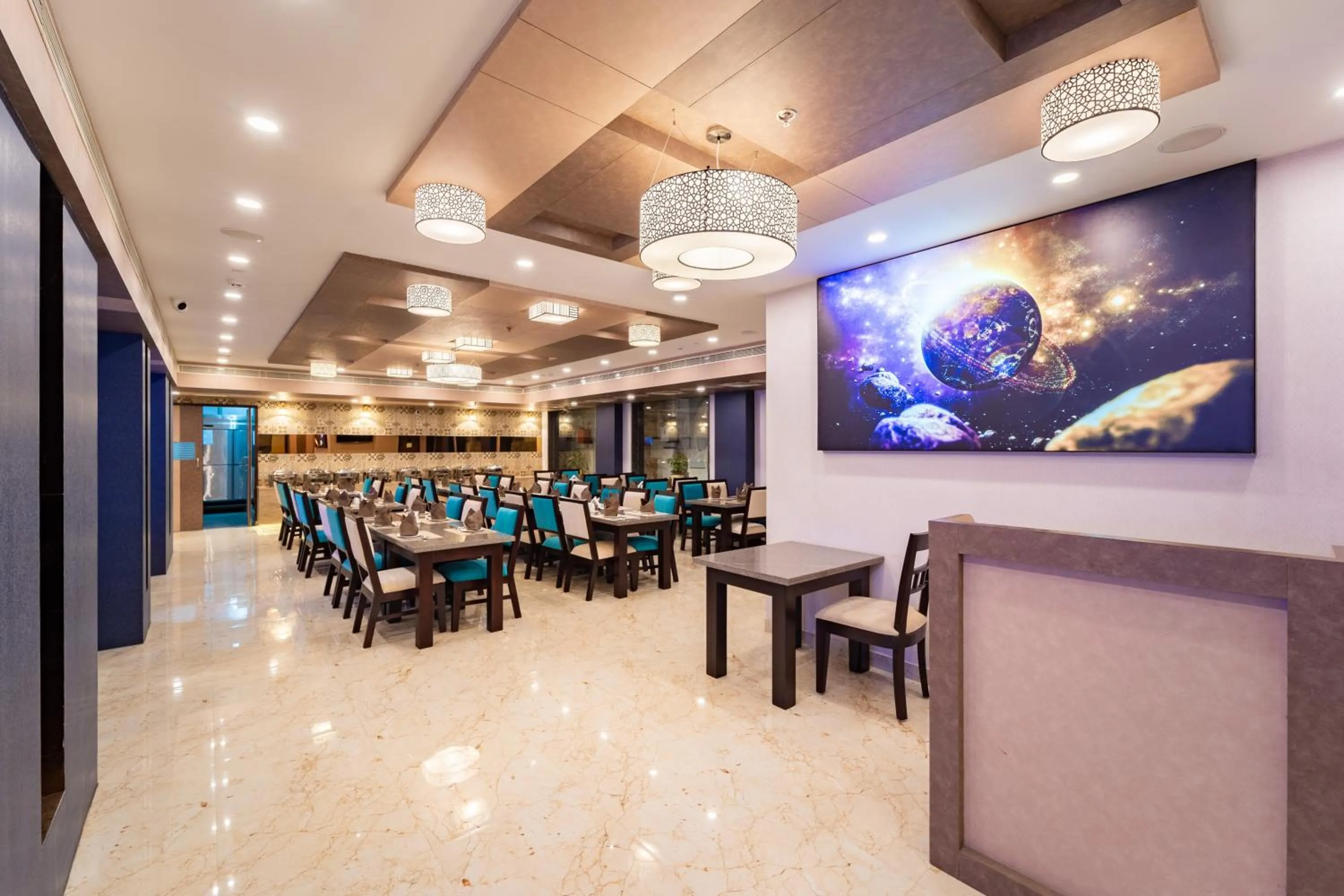 Restaurant/places to eat in La Grrande Malar - The Boutique Hotel Pondicherry