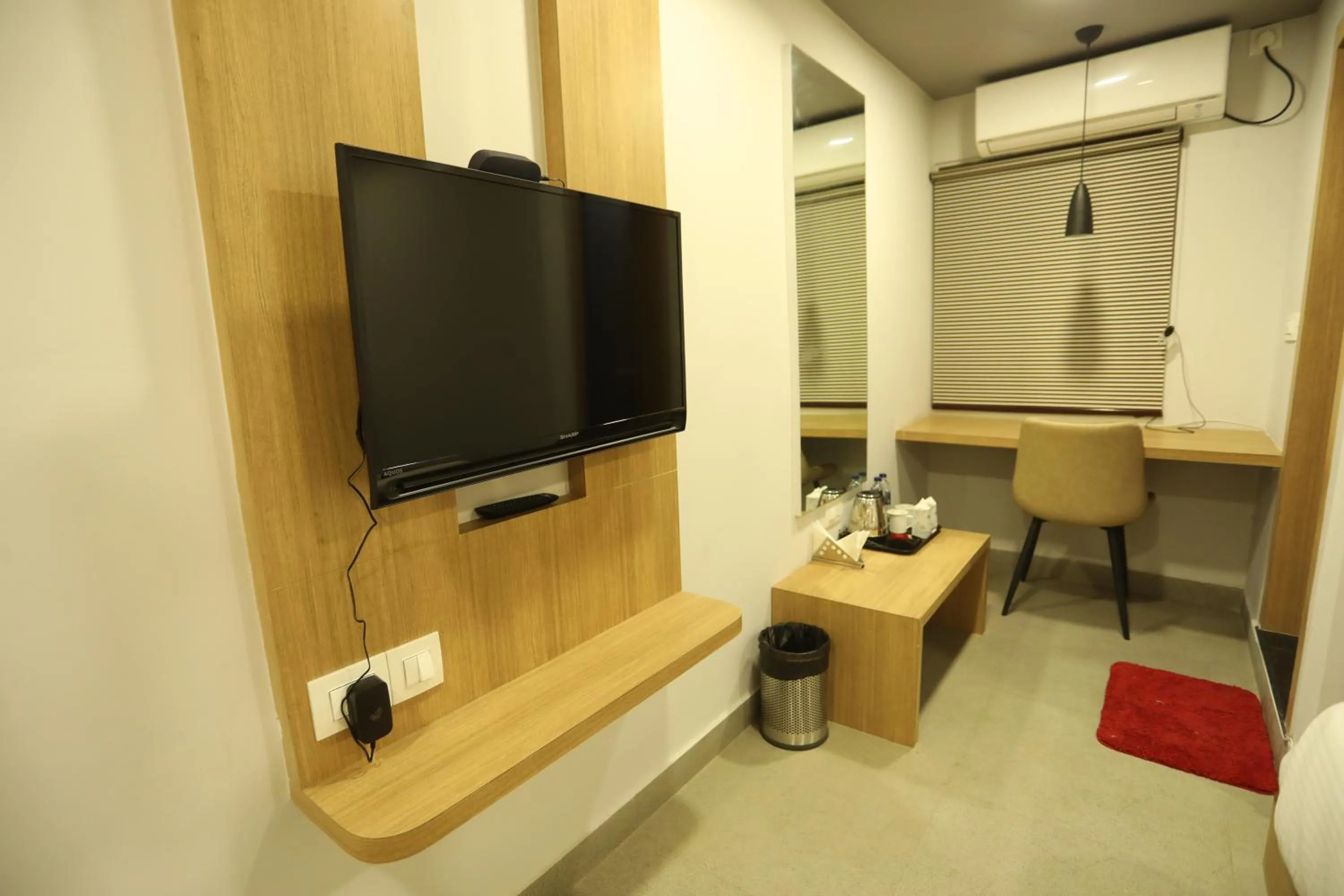 TV and multimedia in VIPs Hotel Olive