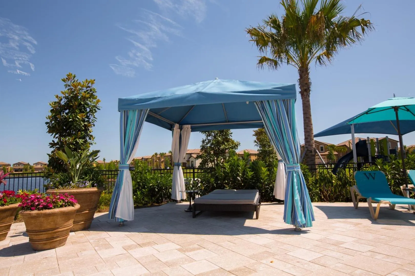 Resort Townhome wPRIVATE Pool & BBQ, near Disney