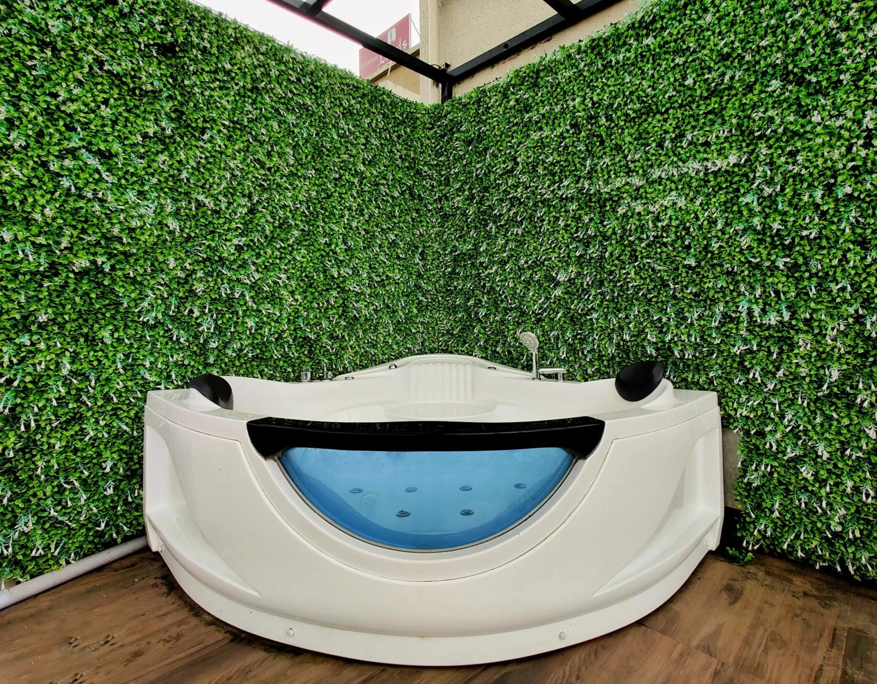 Hot Tub in Pushpam Sanskruti Resort Karjat