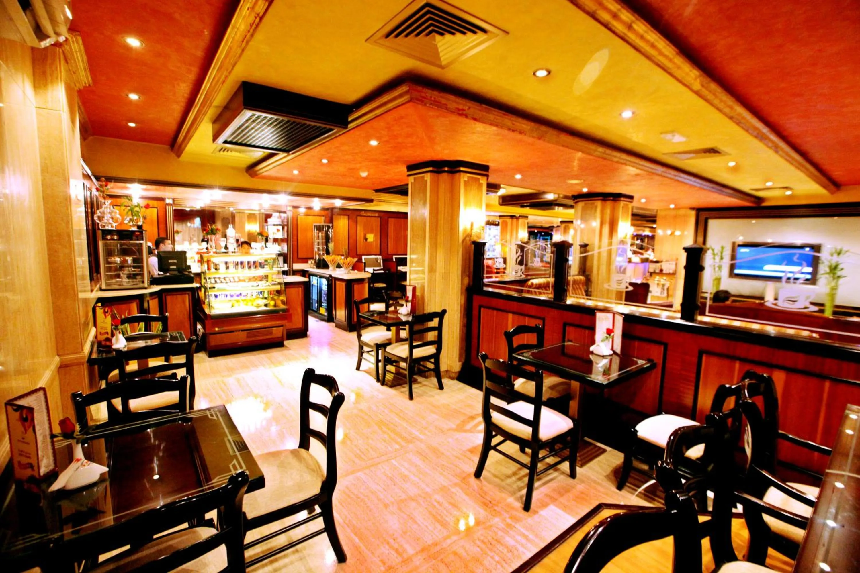 Restaurant/places to eat in Gulf Inn Hotel Deira Formerly City Star Hotel