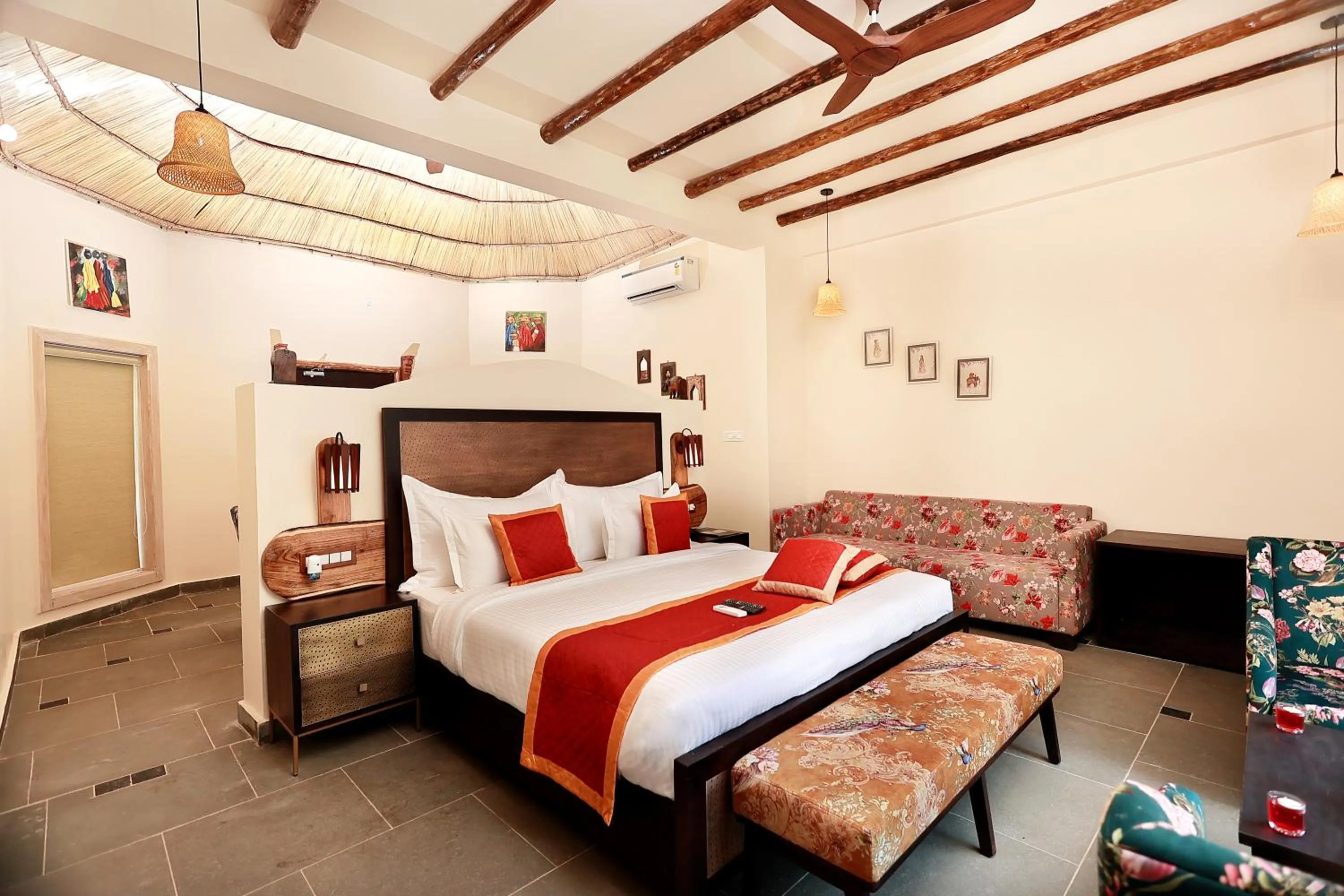 Bedroom, Bed in Nature Village Resort