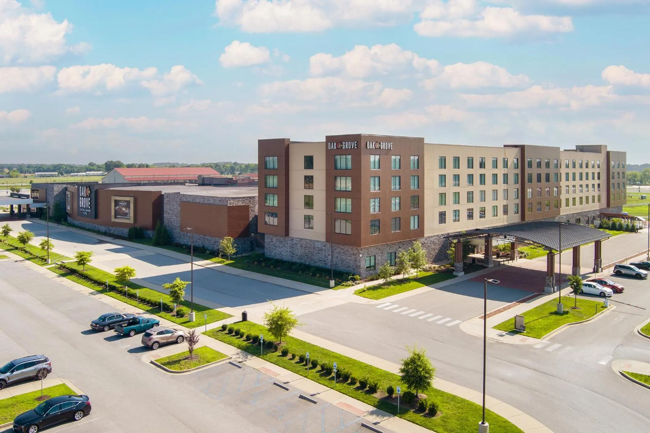 Property building in Oak Grove Racing Gaming & Hotel