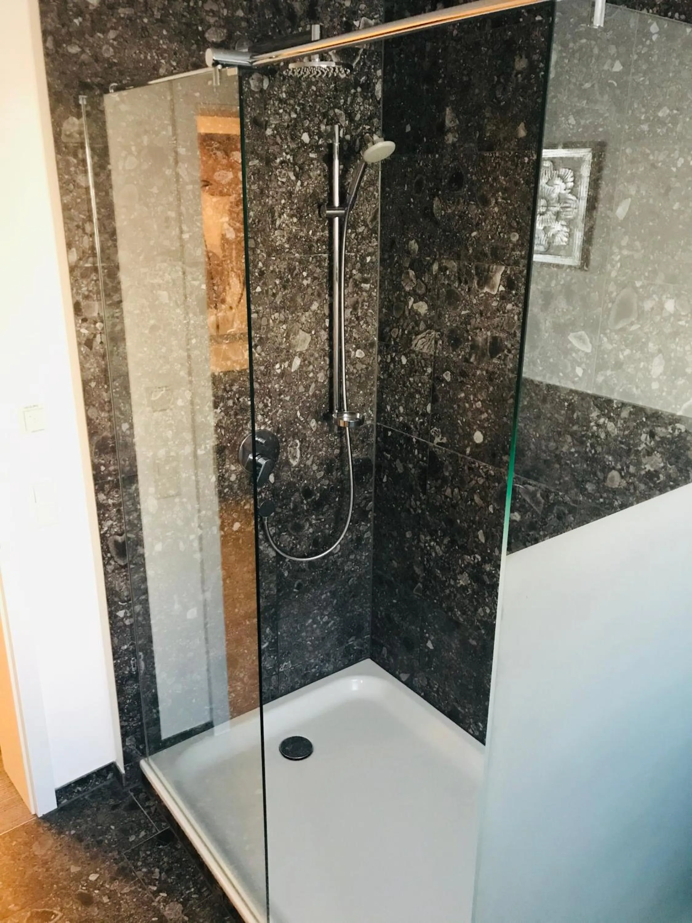 Bathroom in Ochsen Hotel Am Mehlsack