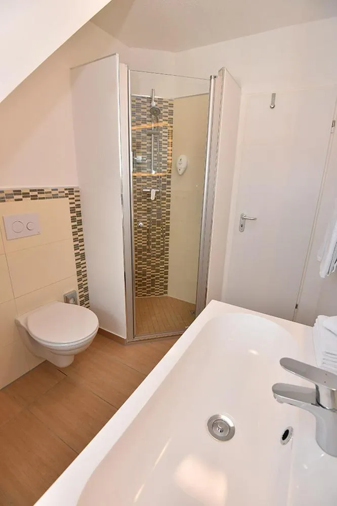 Bathroom in Bremer Apartmenthotel Superior