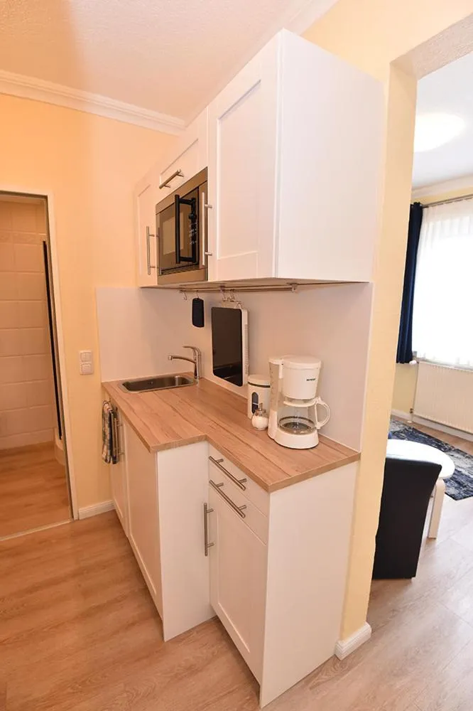 Kitchen or kitchenette in Bremer Apartmenthotel Superior