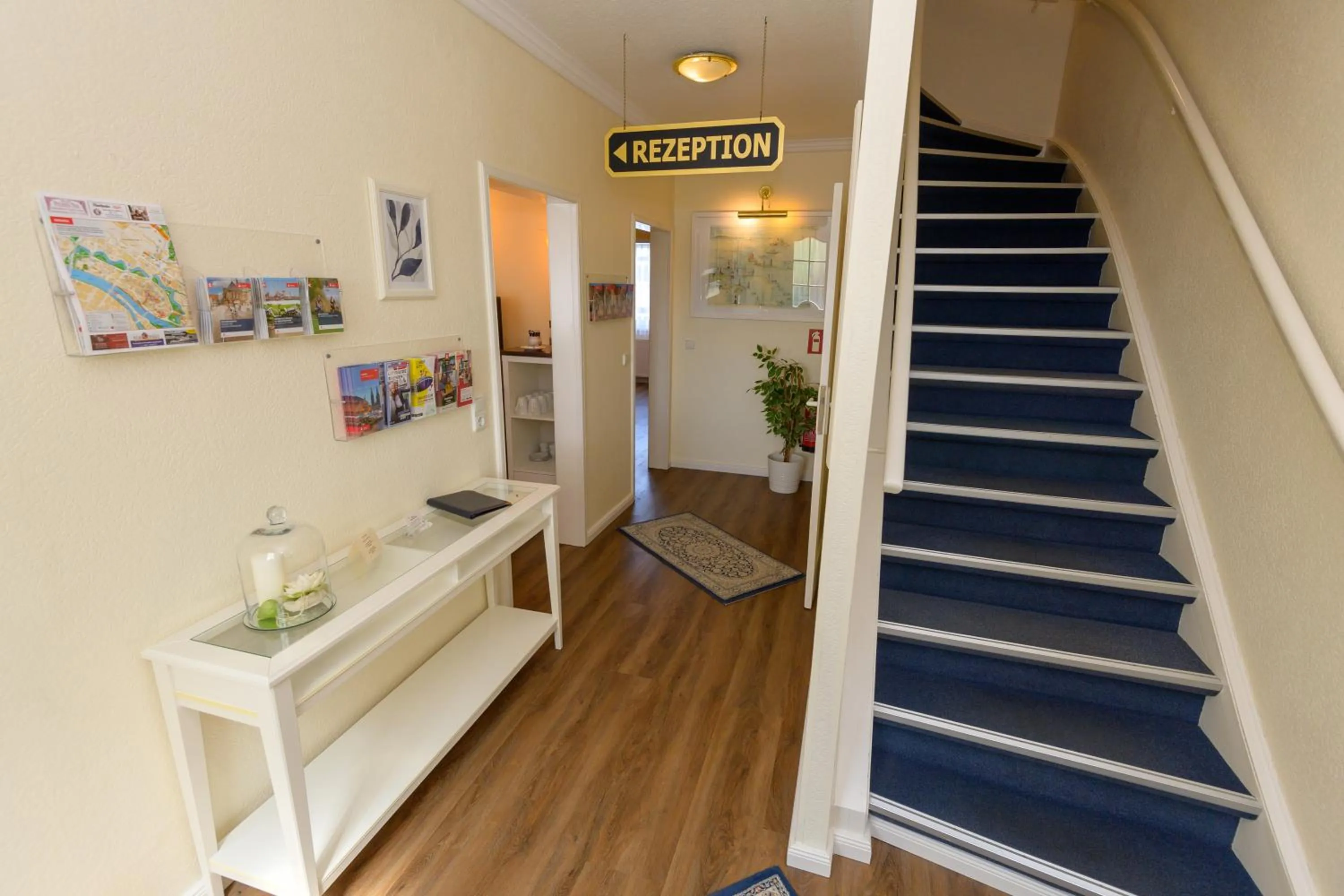 Lobby or reception in Bremer Apartmenthotel Superior