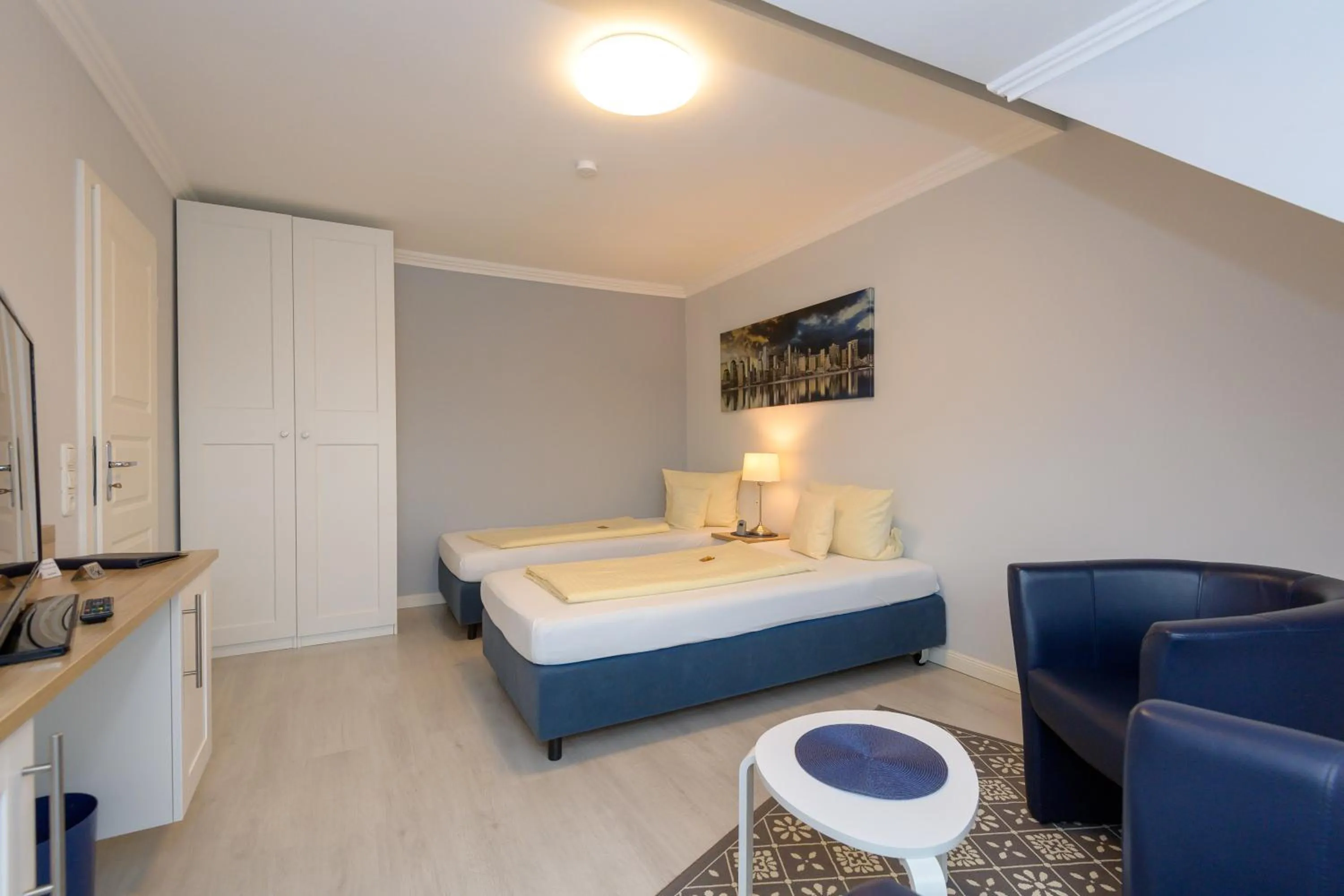 Photo of the whole room, Bed in Bremer Apartmenthotel Superior