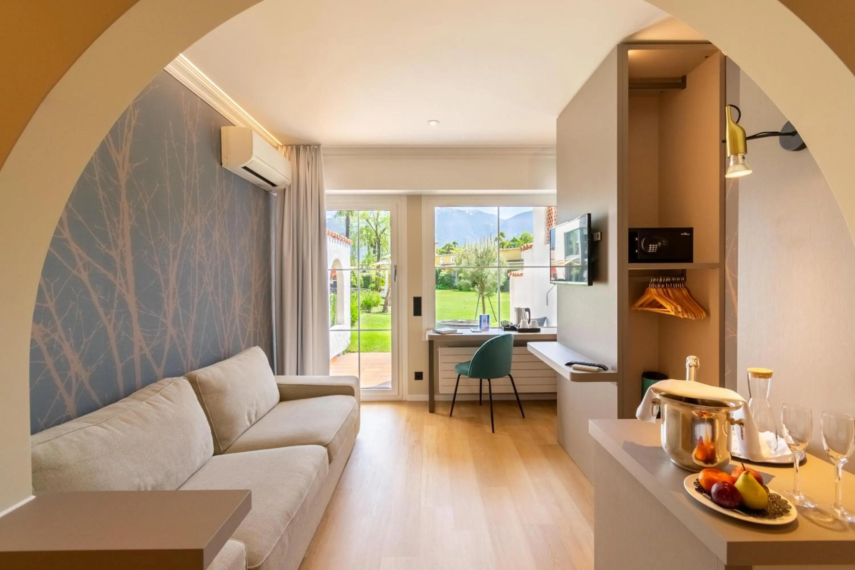 Living room in Albergo Losone