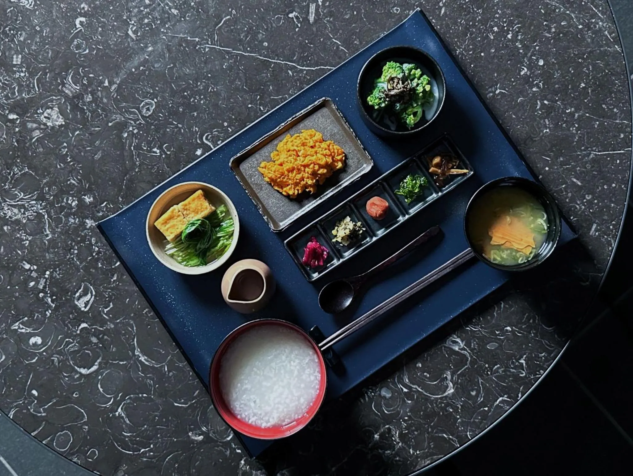 Restaurant/places to eat in hotel tou nishinotoin kyoto