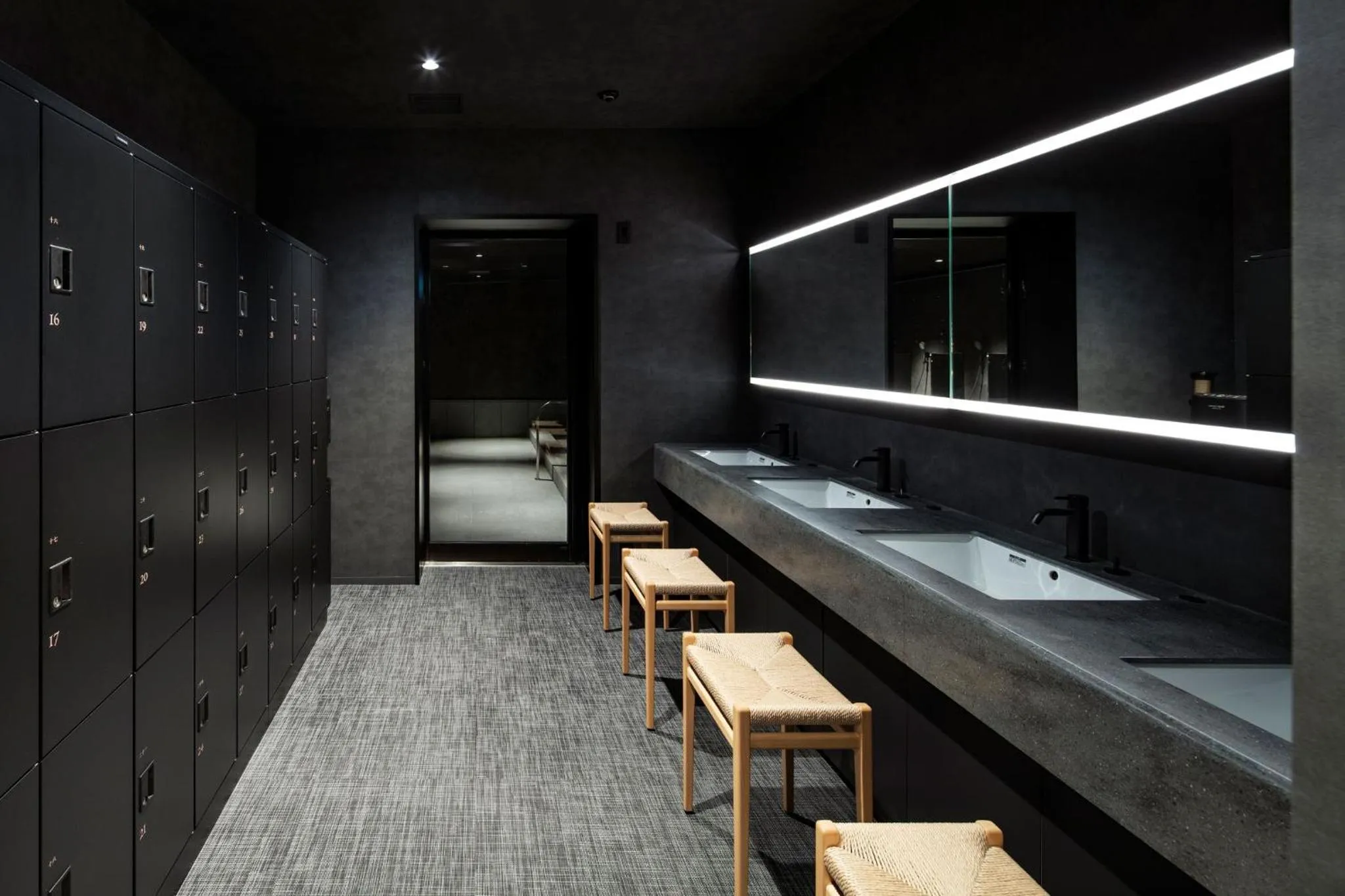 Public Bath in hotel tou nishinotoin kyoto