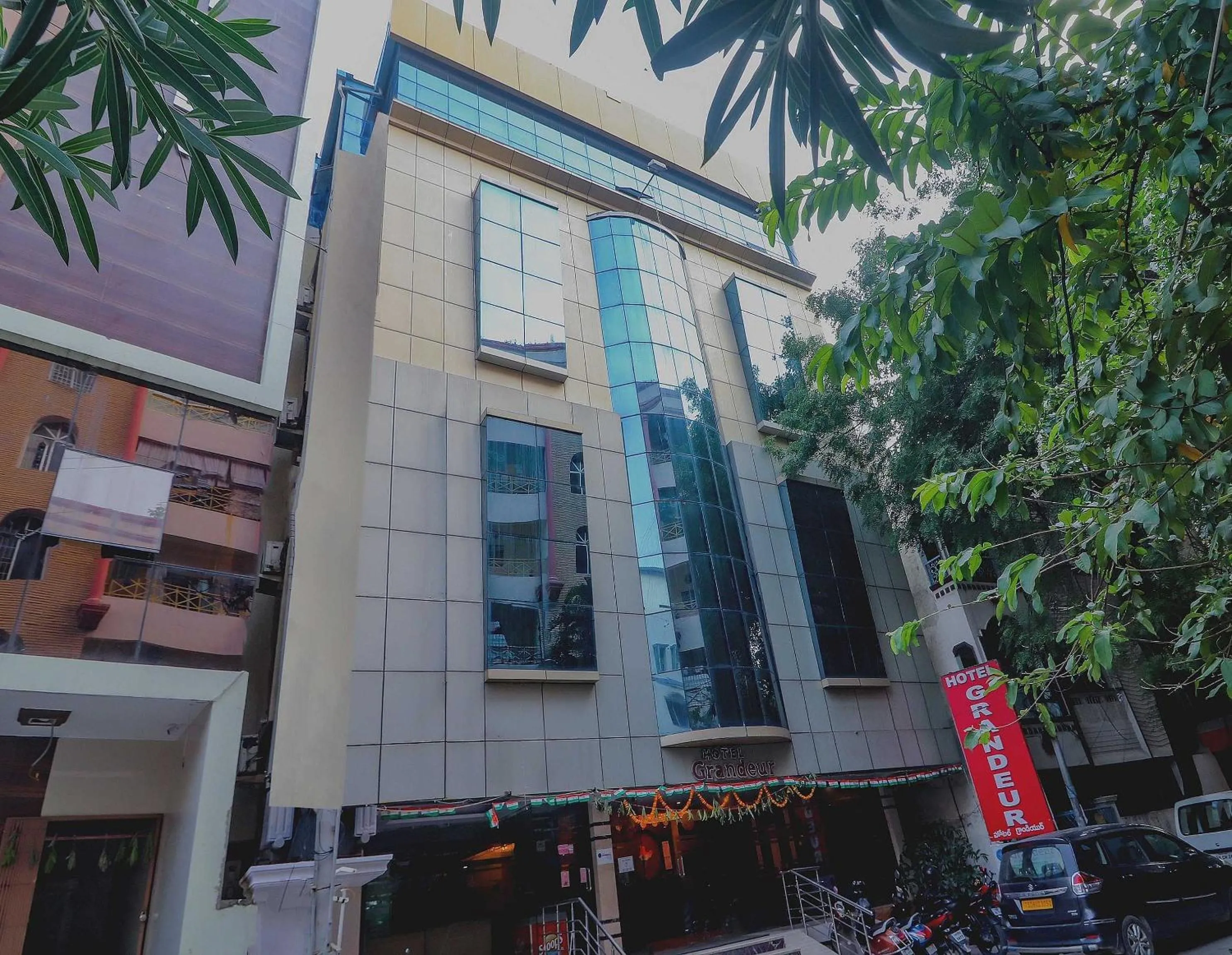 Facade/entrance in Hotel O Grandeur By orbit Hotels Near Chennai shopping mall