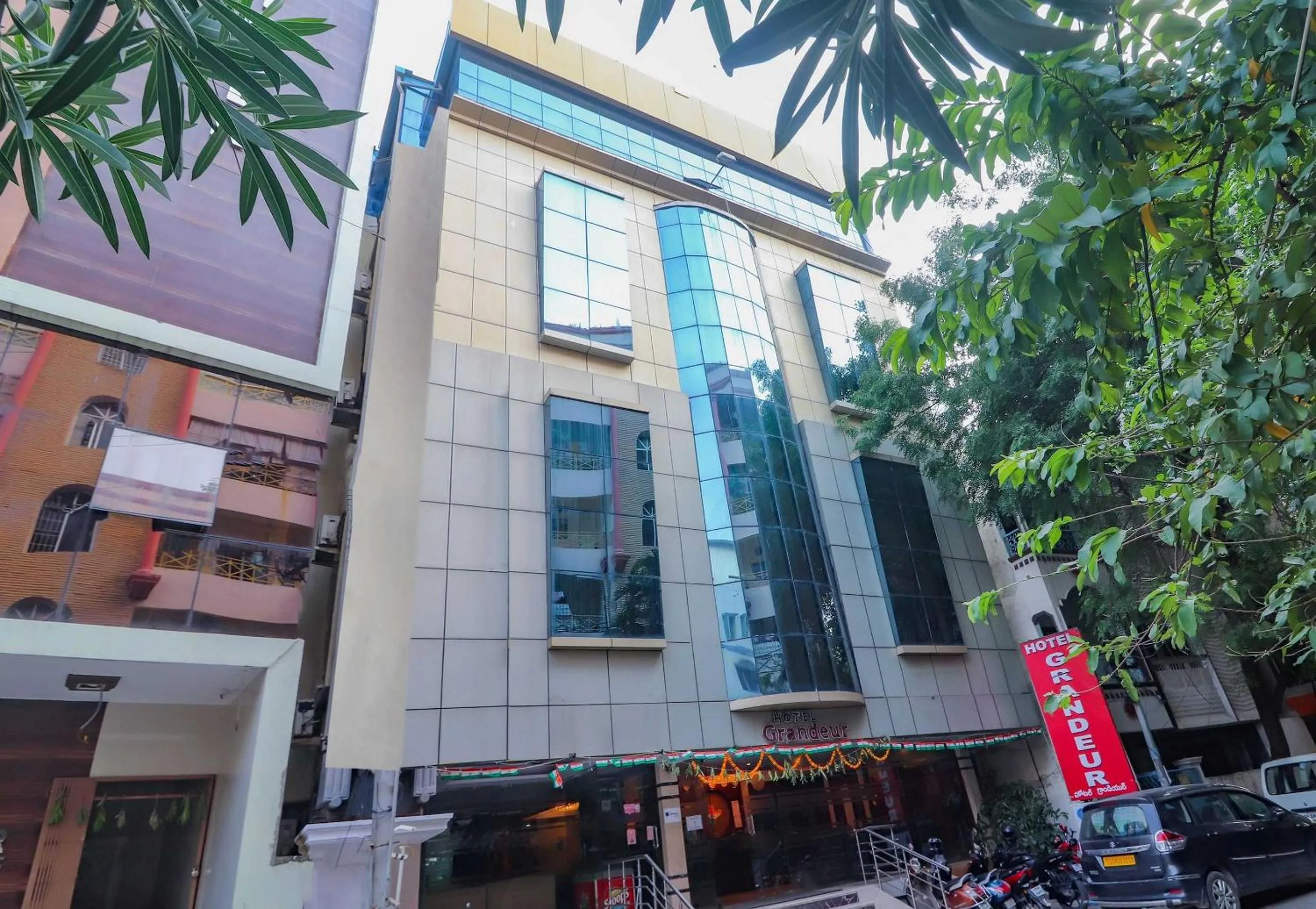 Facade/entrance in Hotel O Grandeur By orbit Hotels Near Chennai shopping mall