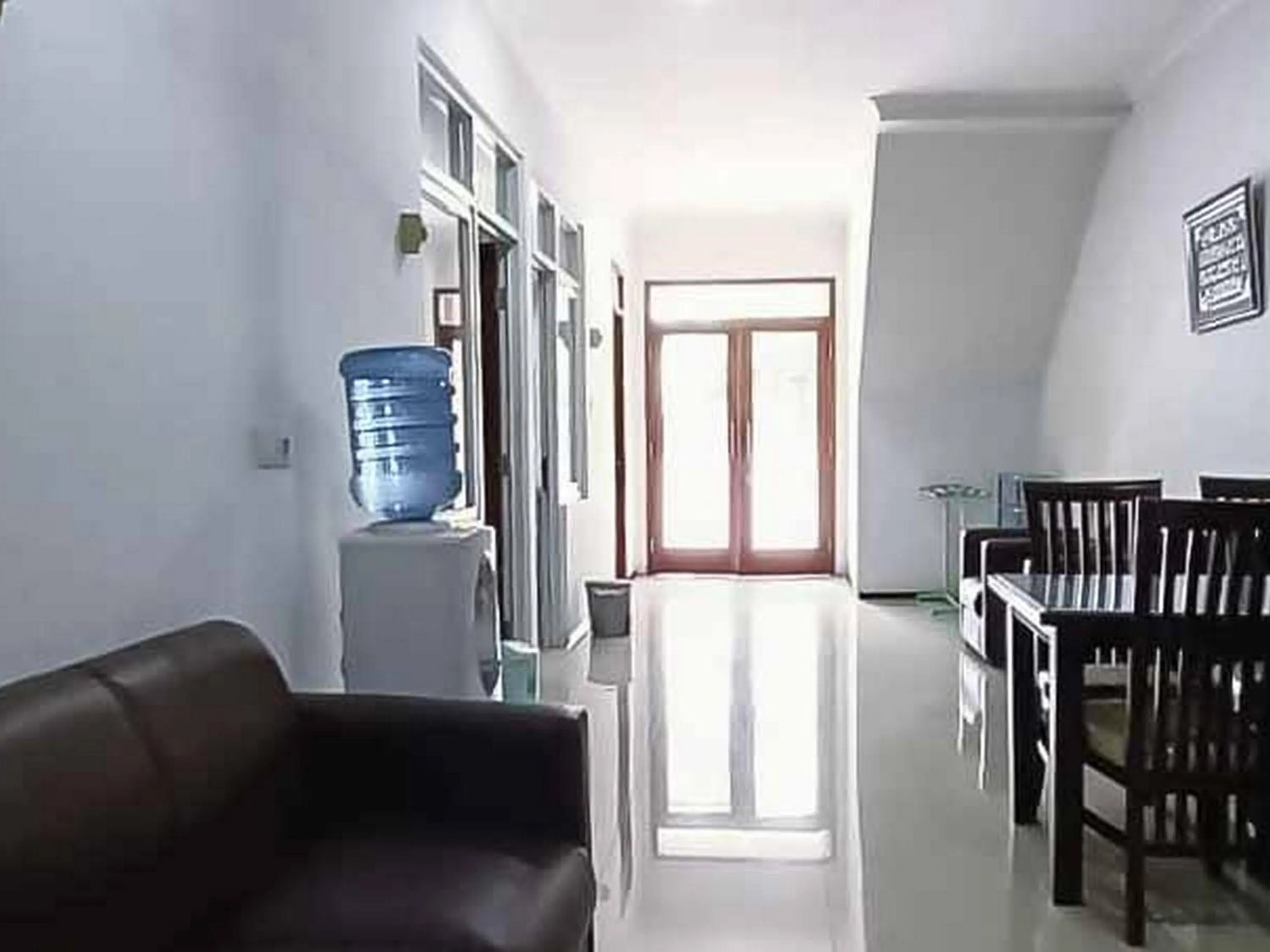 Facade/entrance in Aimer Guest House Syariah Mitra RedDoorz