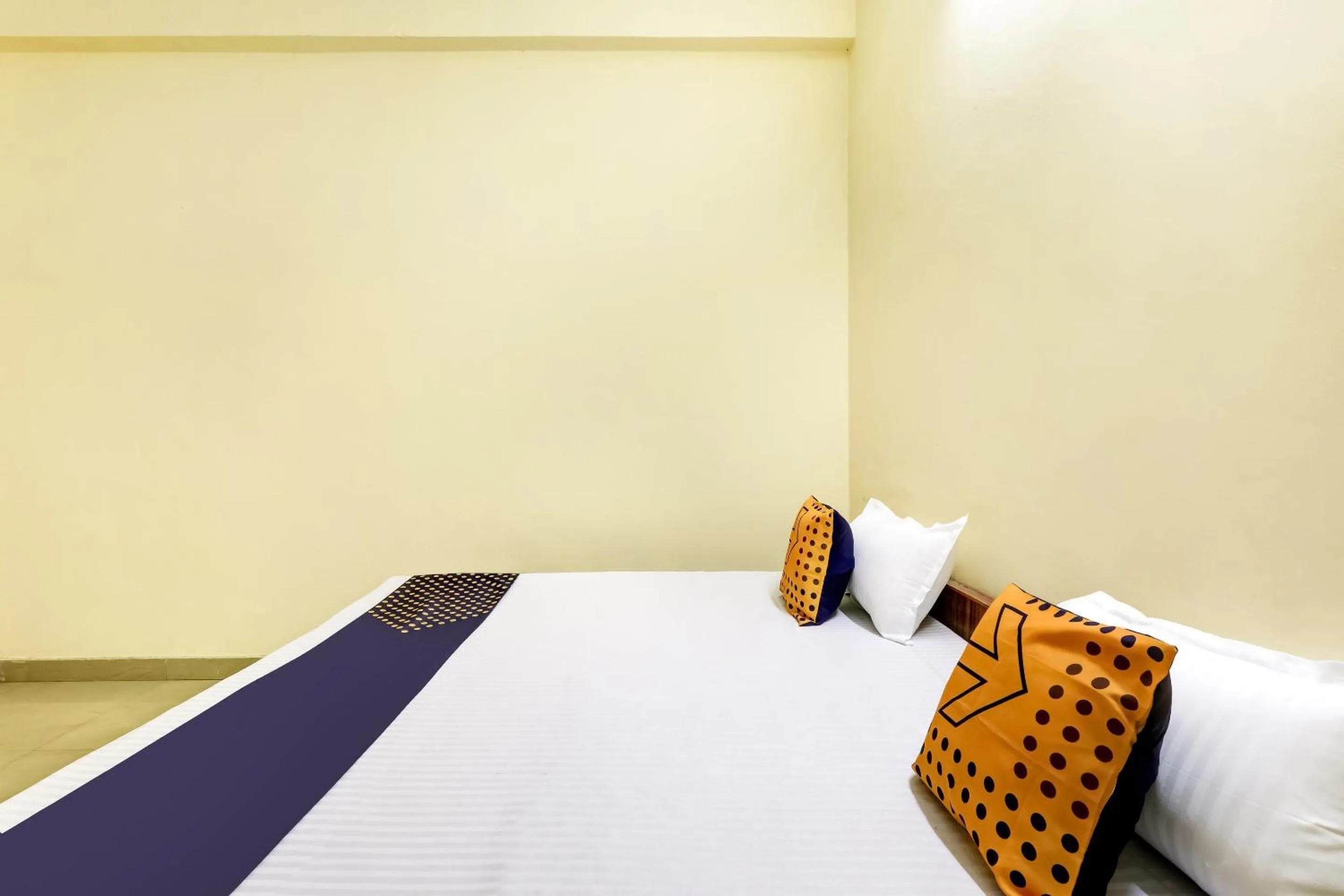 Bedroom, Bed in SPOT ON Ganpati Palace