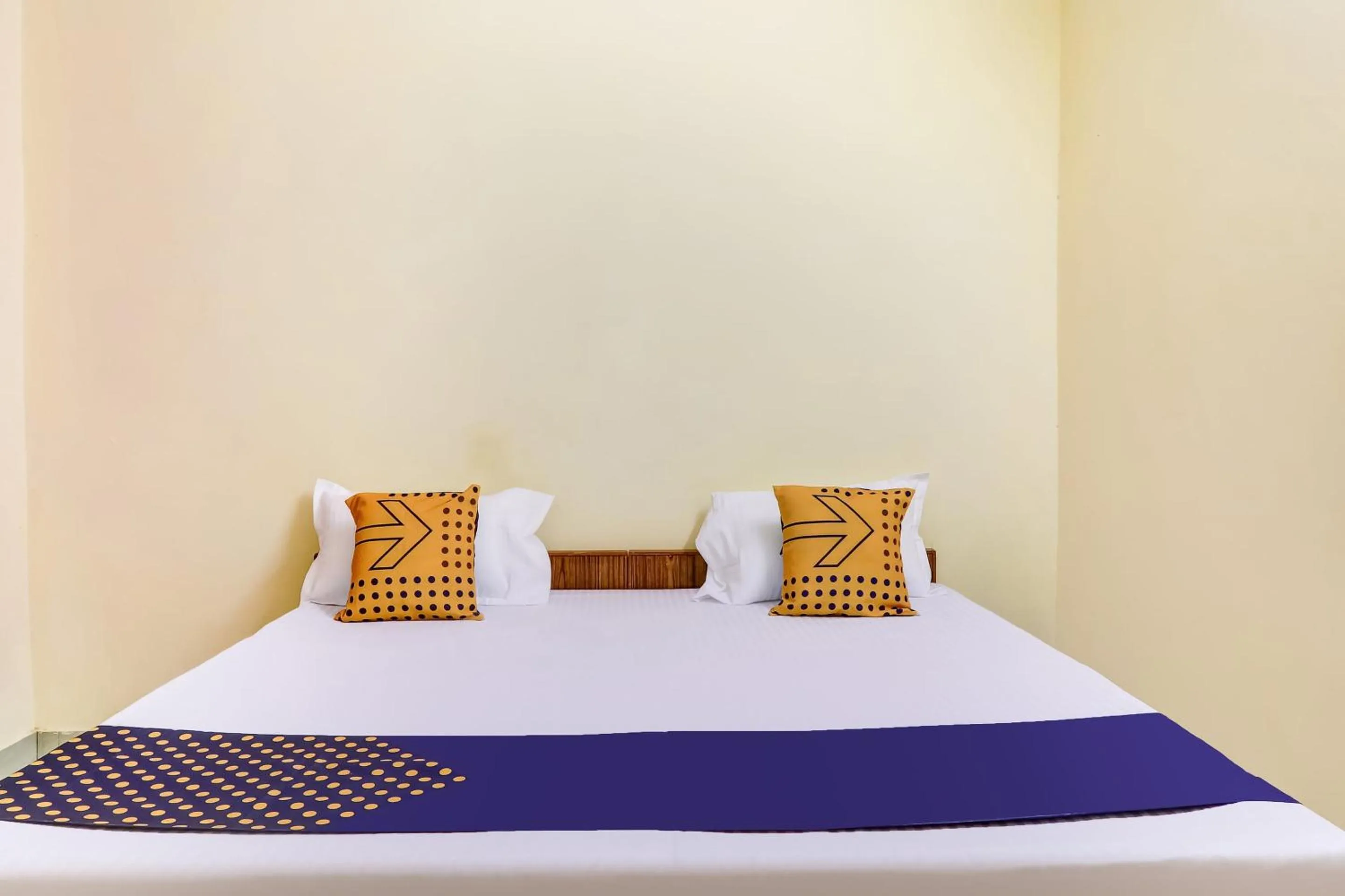 Bedroom, Bed in SPOT ON Ganpati Palace