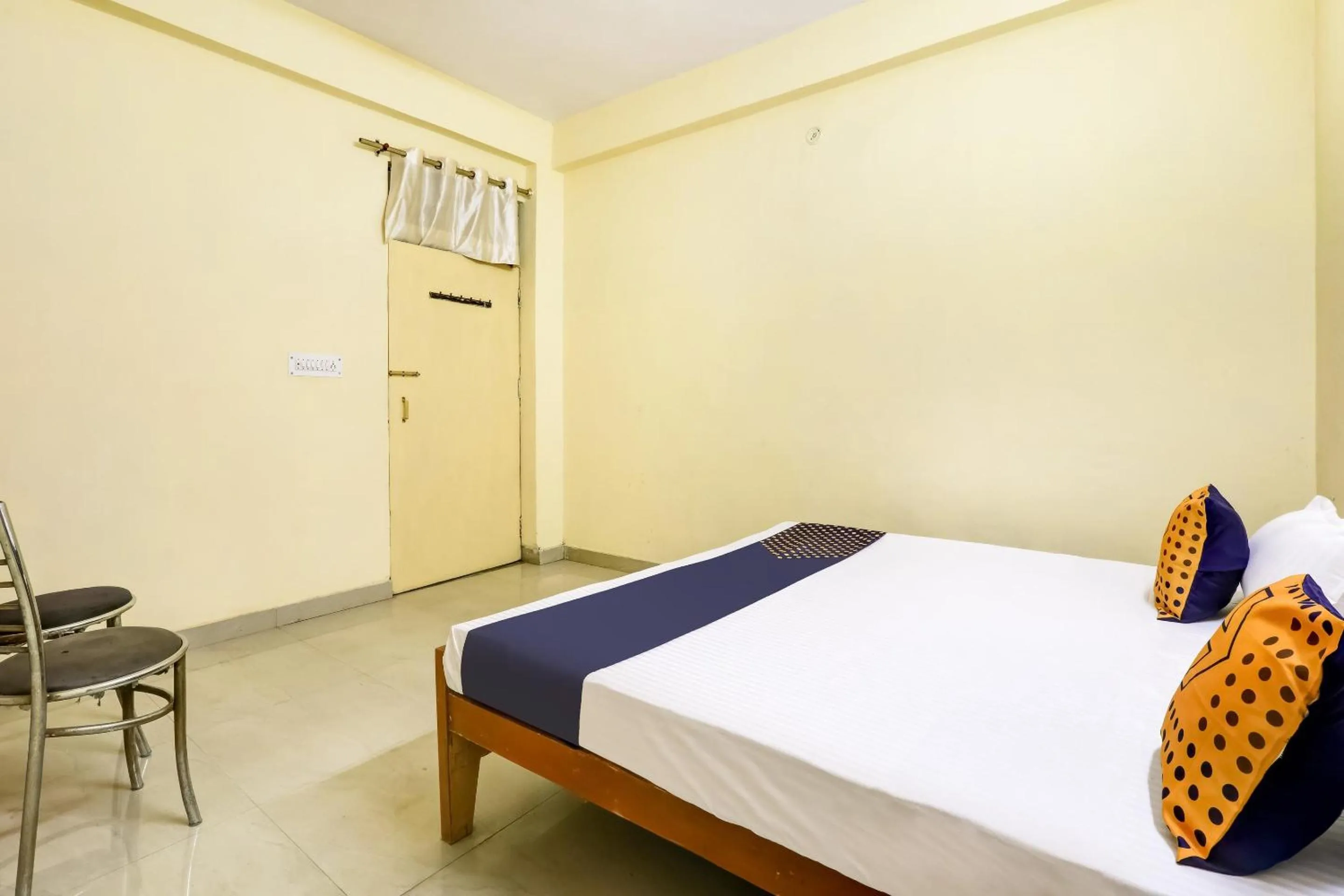 Bedroom, Bed in SPOT ON Ganpati Palace