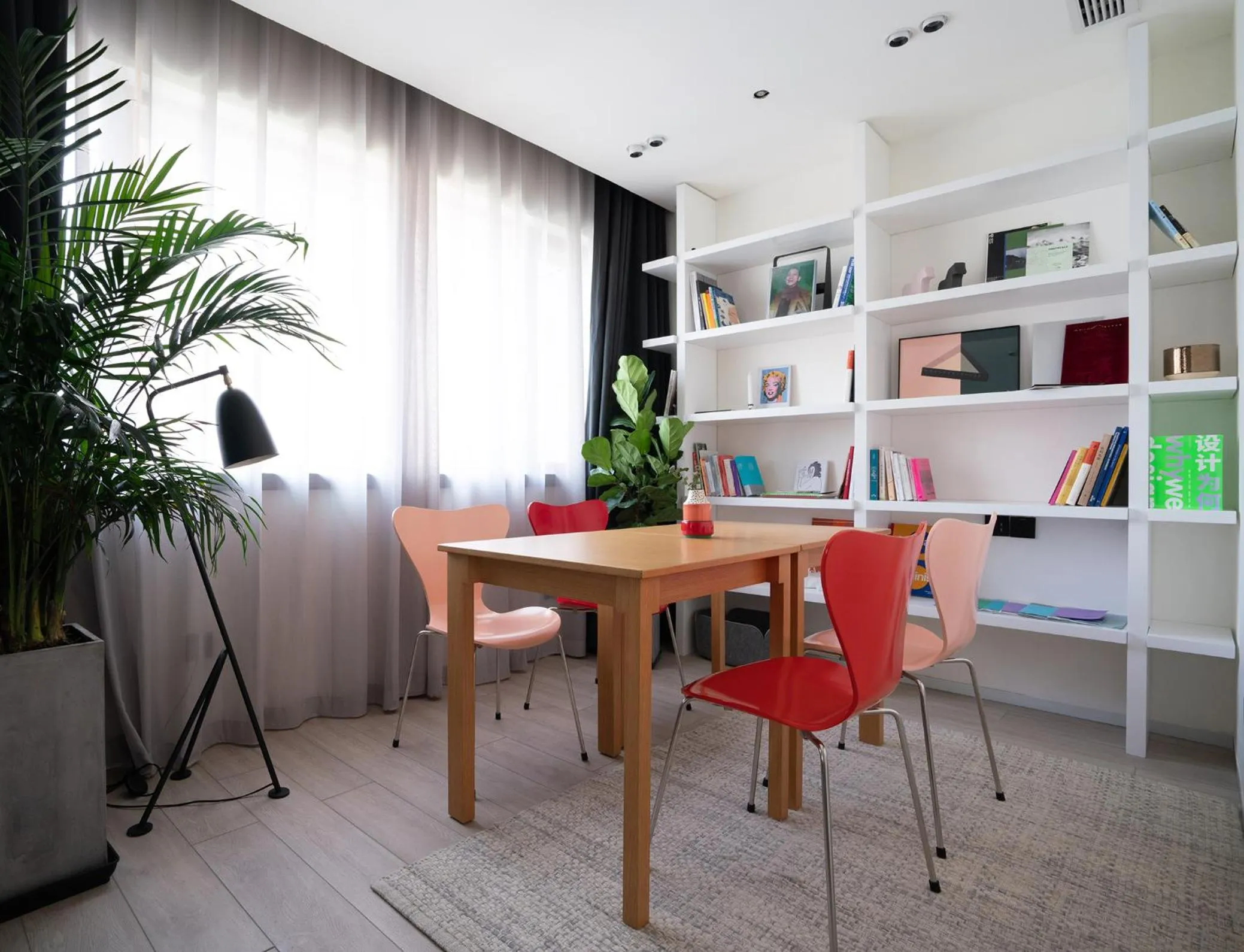 Communal lounge/ TV room in Stey Beijing Sanlitun Boutique Hotel