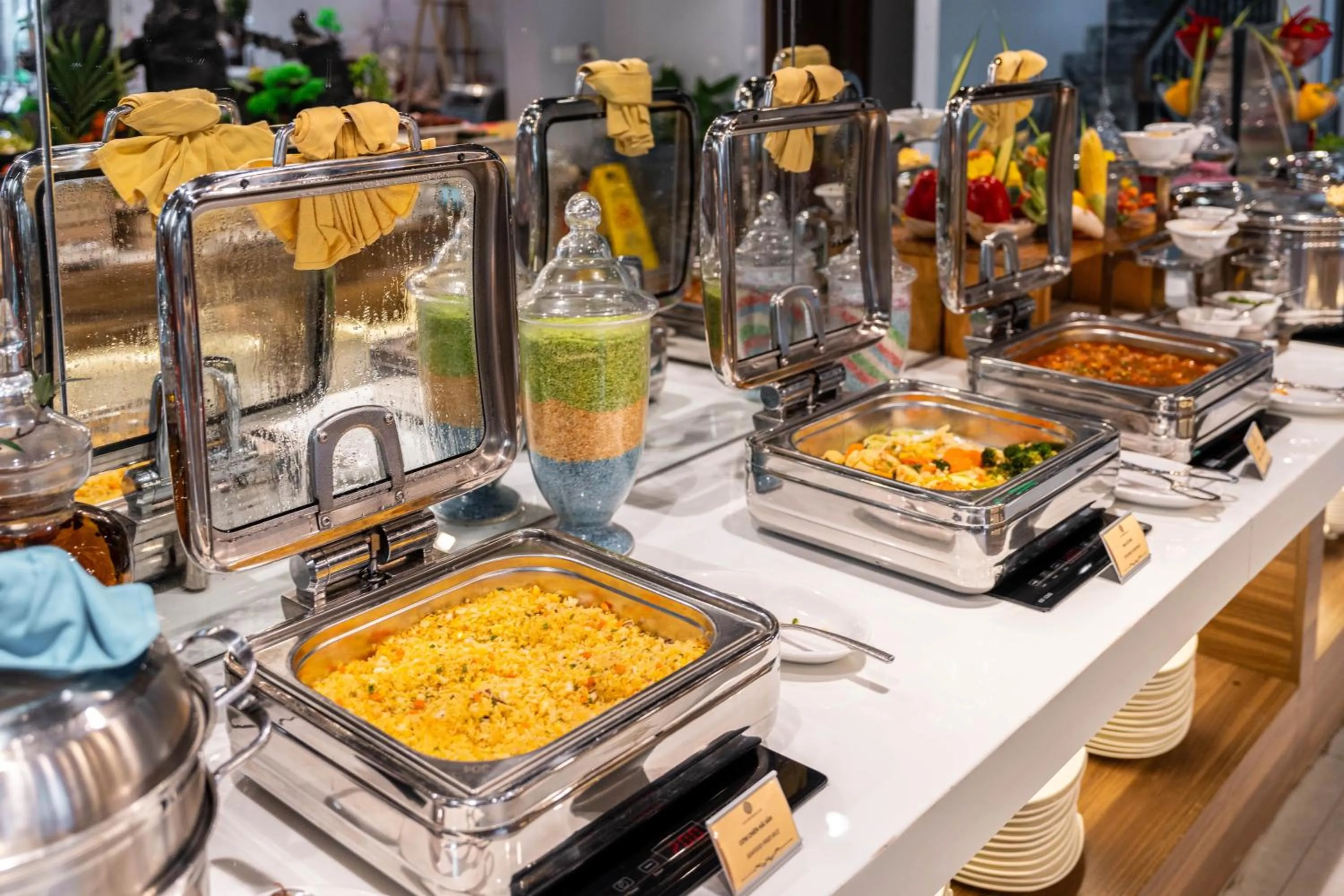 Food and drinks in Andochine Villas Resort & Spa Phu Quoc - All Villas with Private Pool