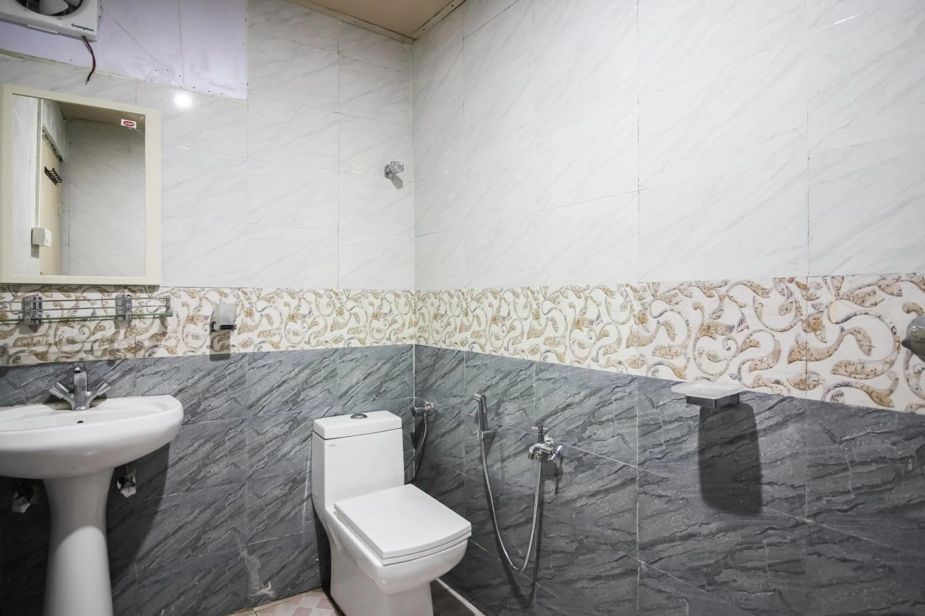 Bathroom in Glamwood Resort Dhanaulti, Ranked 1 in Dhanaulti