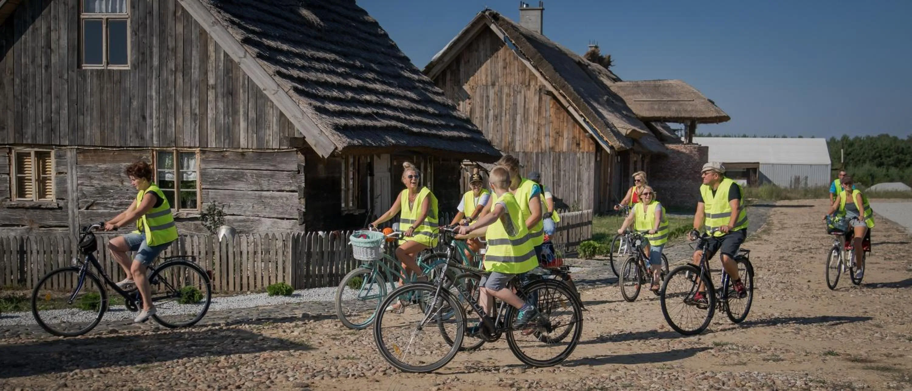 Cycling in Skansen Bicz Resort