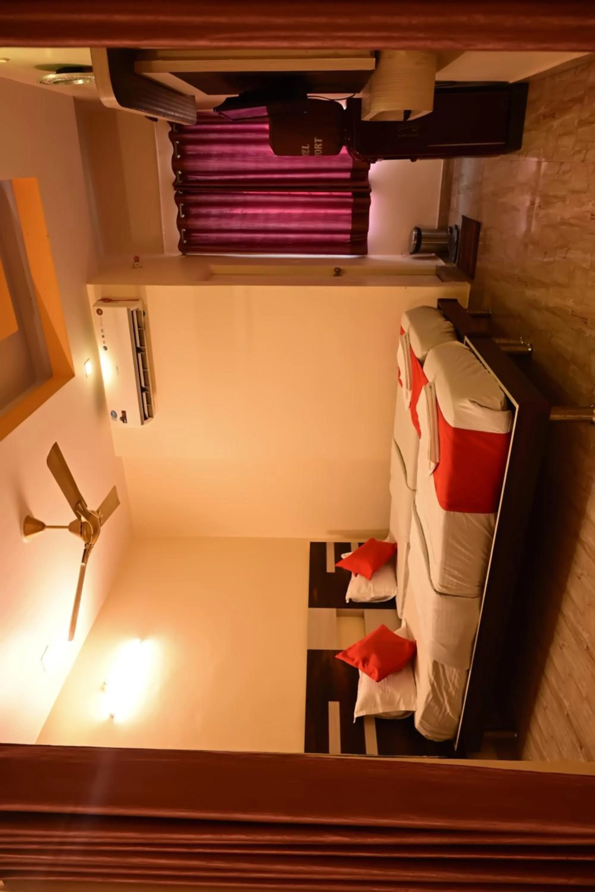 Bedroom in Hotel Comfort and Terrace Lounge