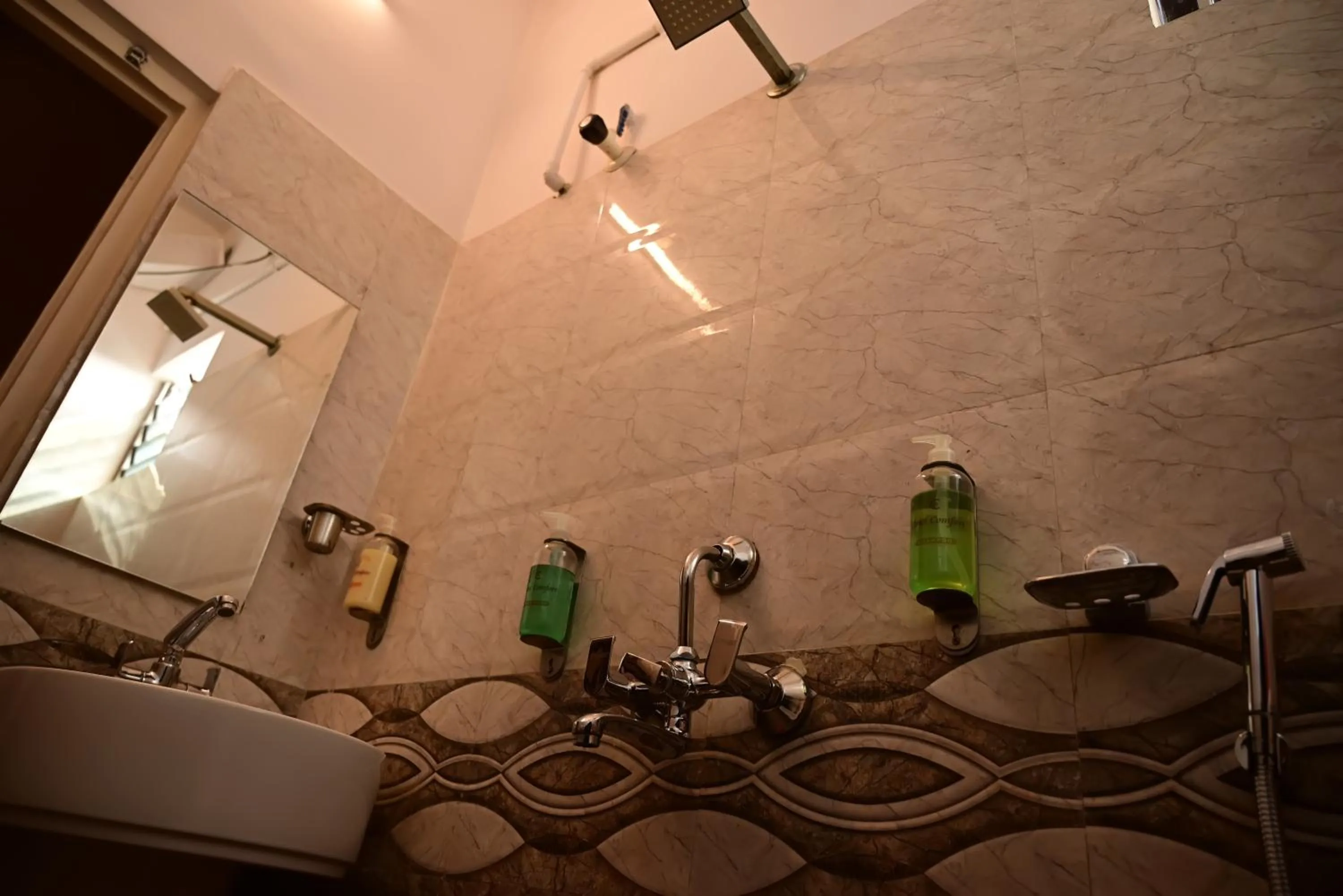 Bathroom in Hotel Comfort and Terrace Lounge