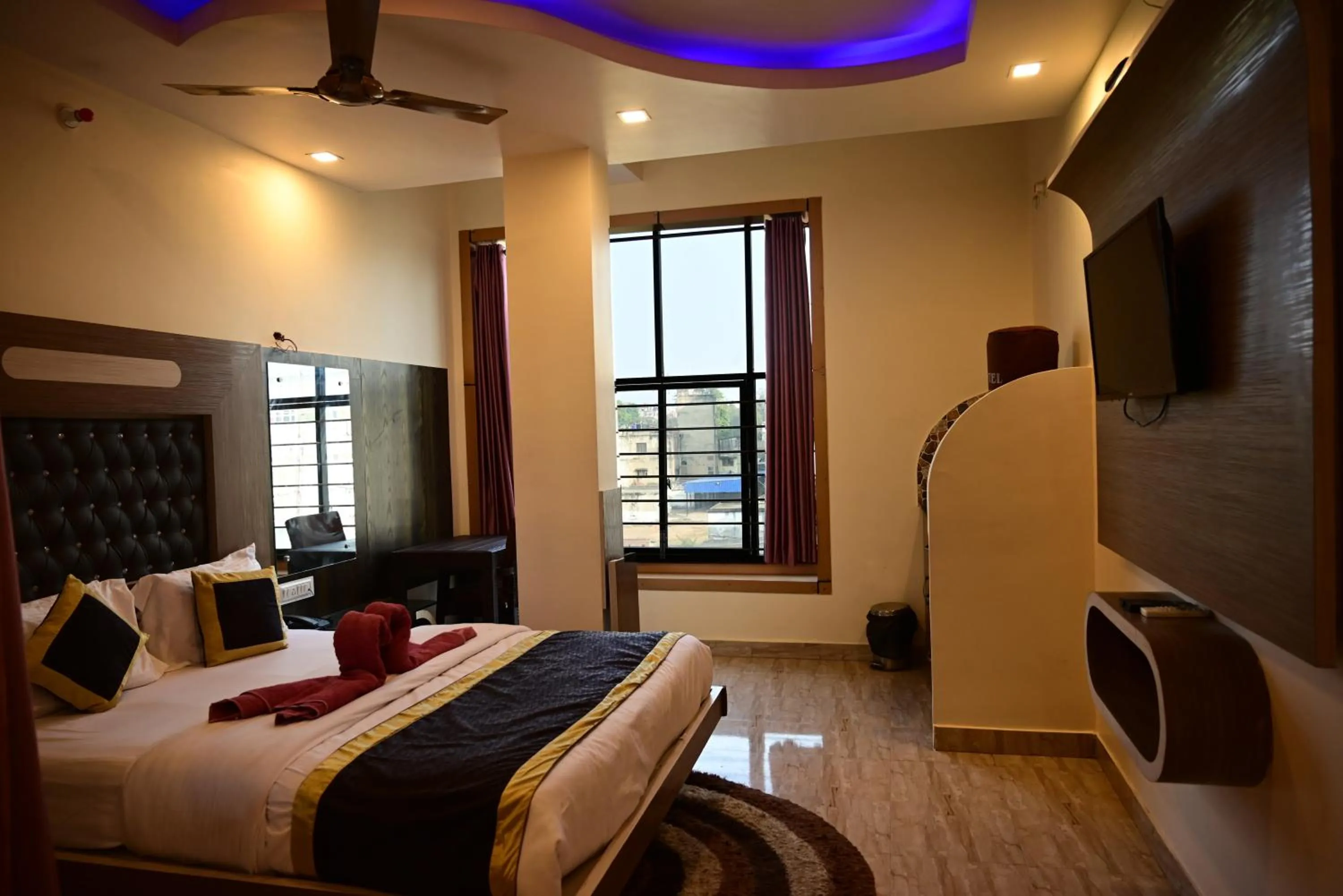 TV and multimedia in Hotel Comfort and Terrace Lounge