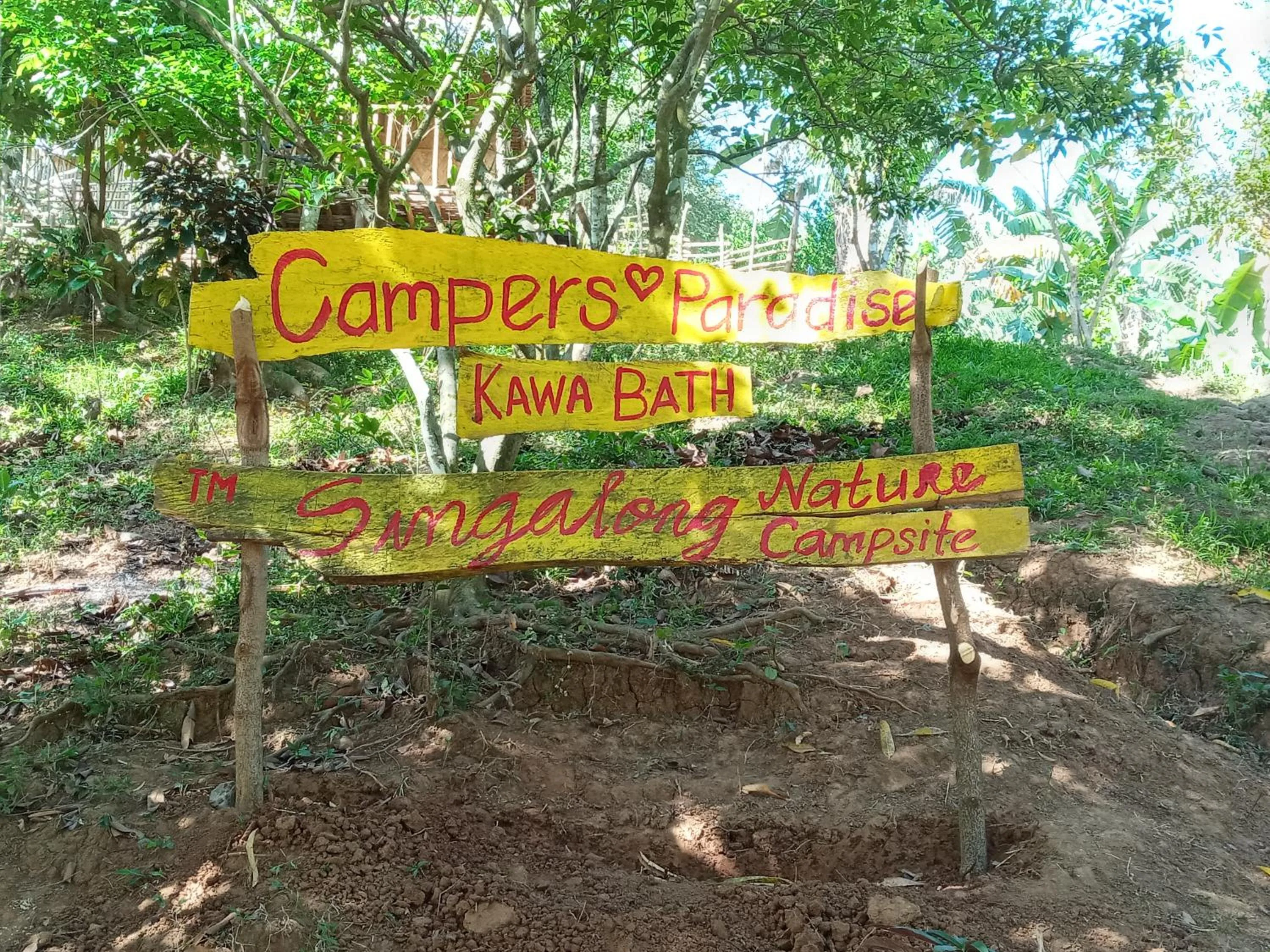 Raw Camping at Camping Paradise Singalong Mountain Garden