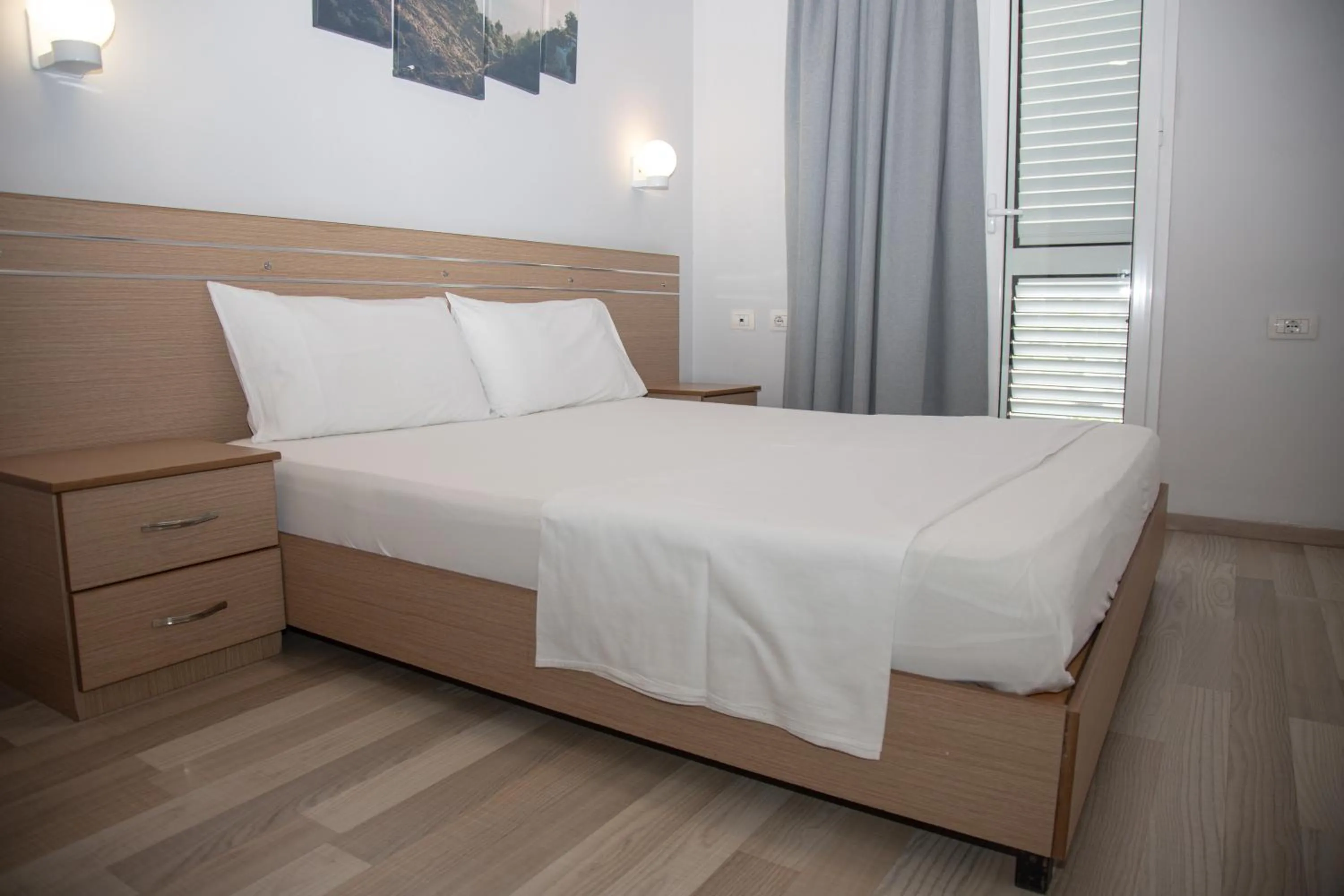 Bed in Hotel Number One