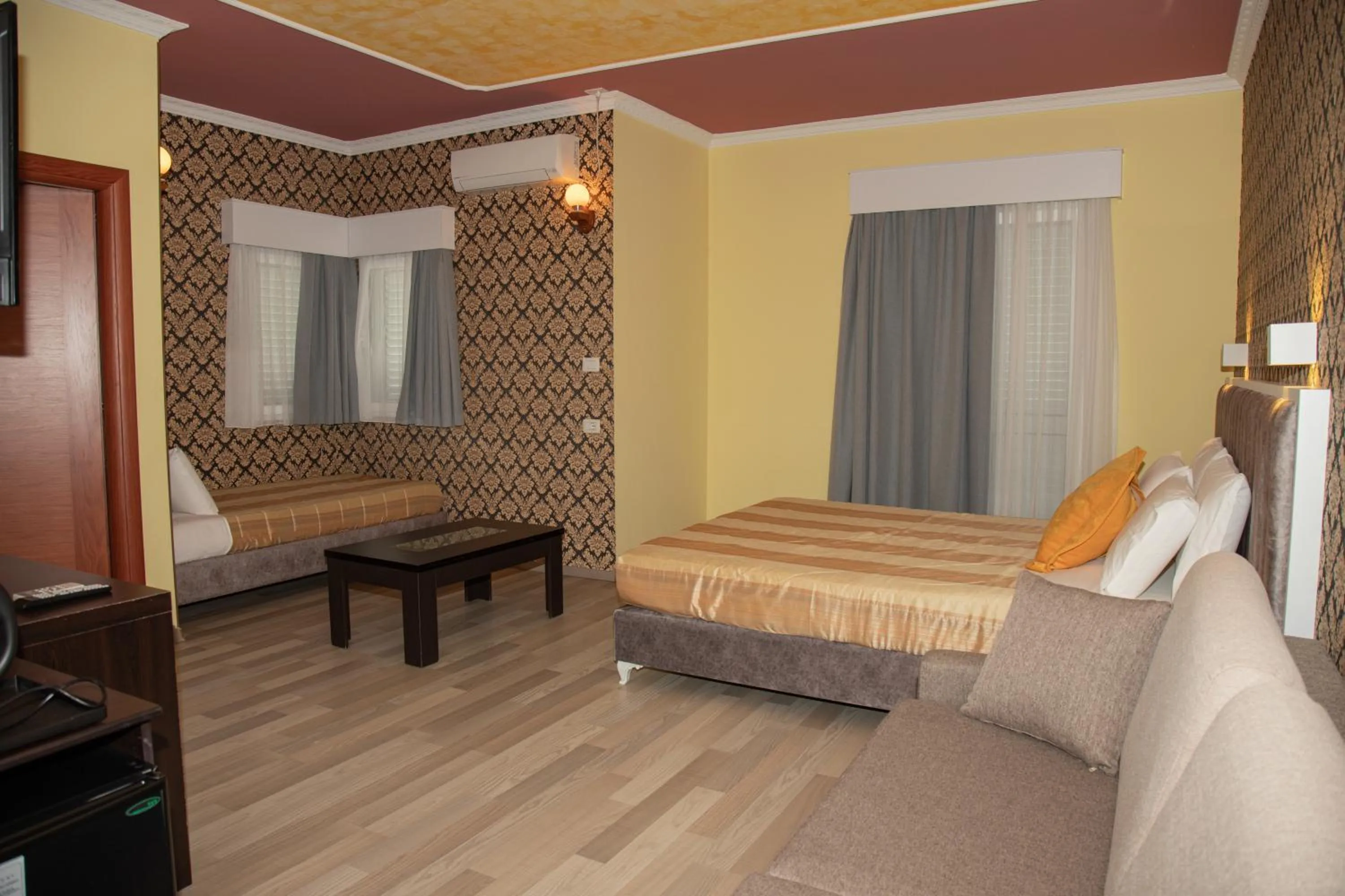 Bed in Hotel Number One