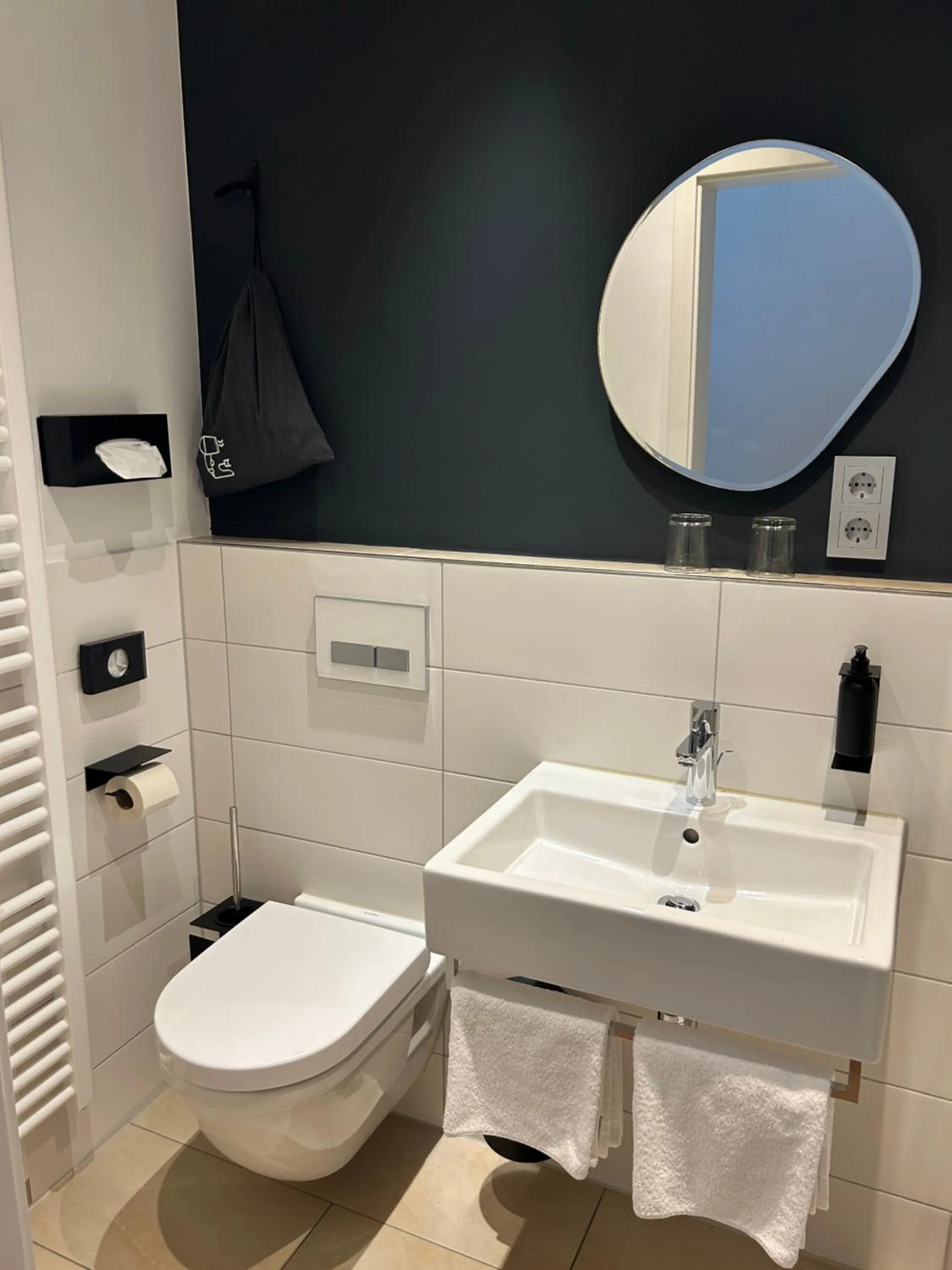 Bathroom in DK Hotel Heidelberg