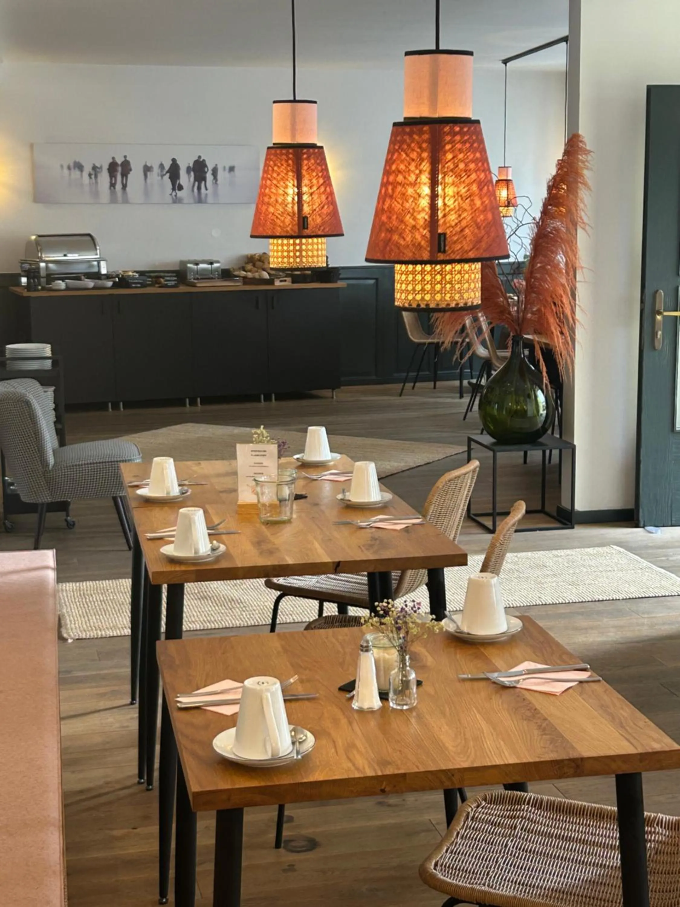 Restaurant/places to eat in DK Hotel Heidelberg