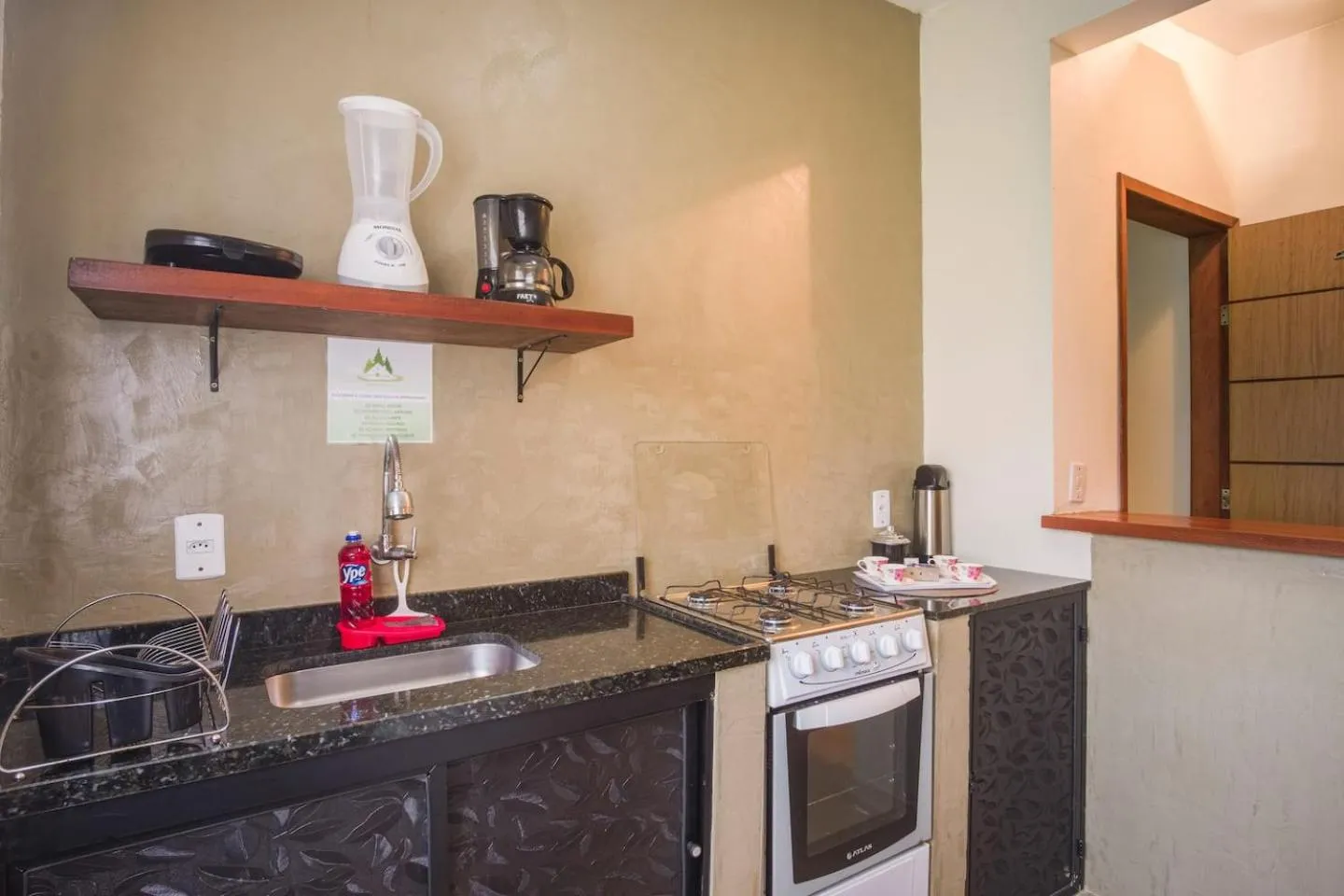 Coffee/tea facilities in Pousada Entre Folhas