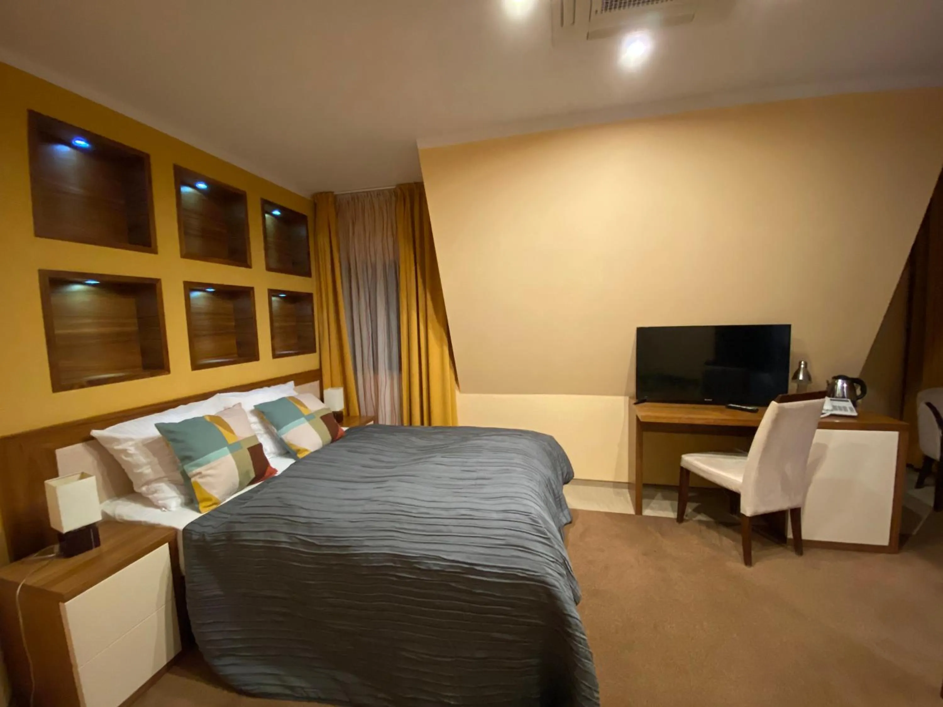 Bed in Hotel City Park Barlinek