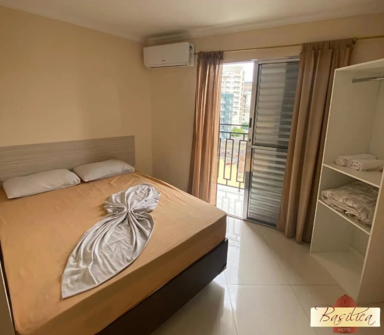 Bed in Basilica Palace Hotel