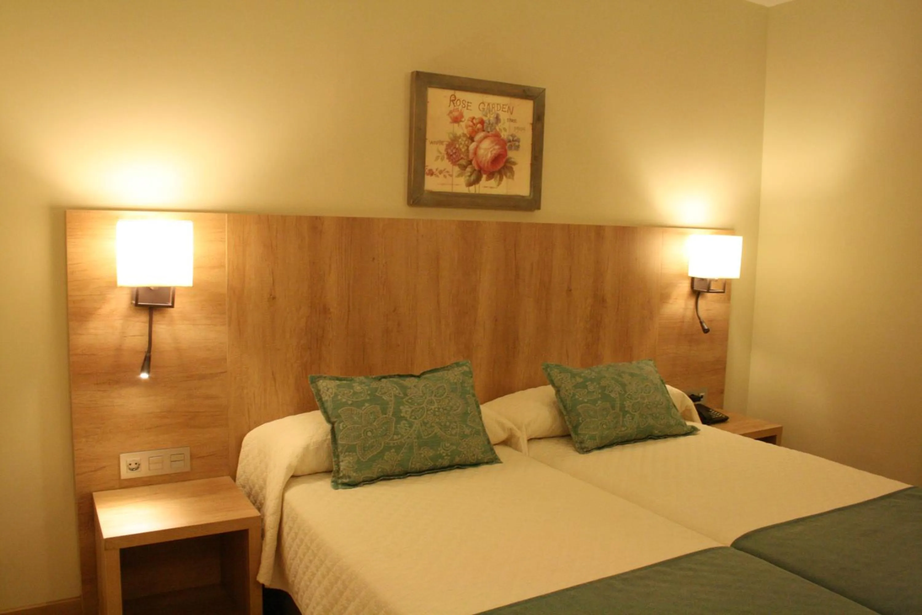 Bed in Hotel & Spa Real Villa Anayet